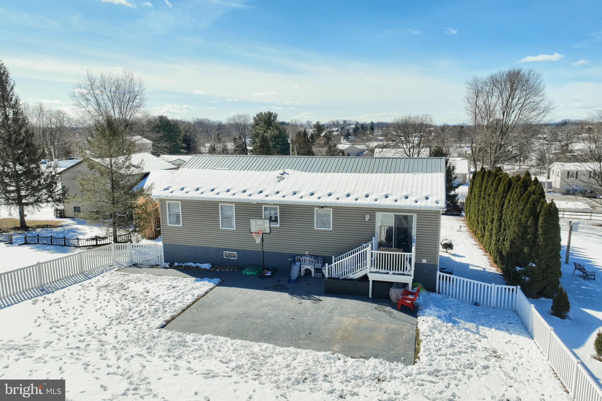 LAKE MEADE - Residential