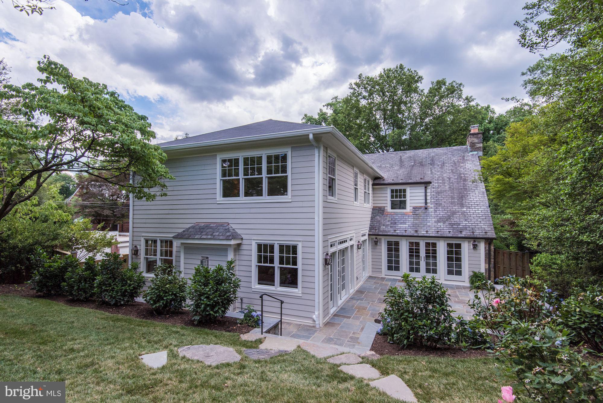 SPRING VALLEY - Residential