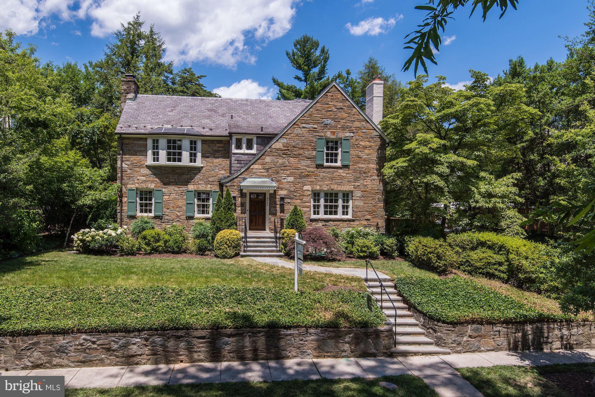 SPRING VALLEY - Residential