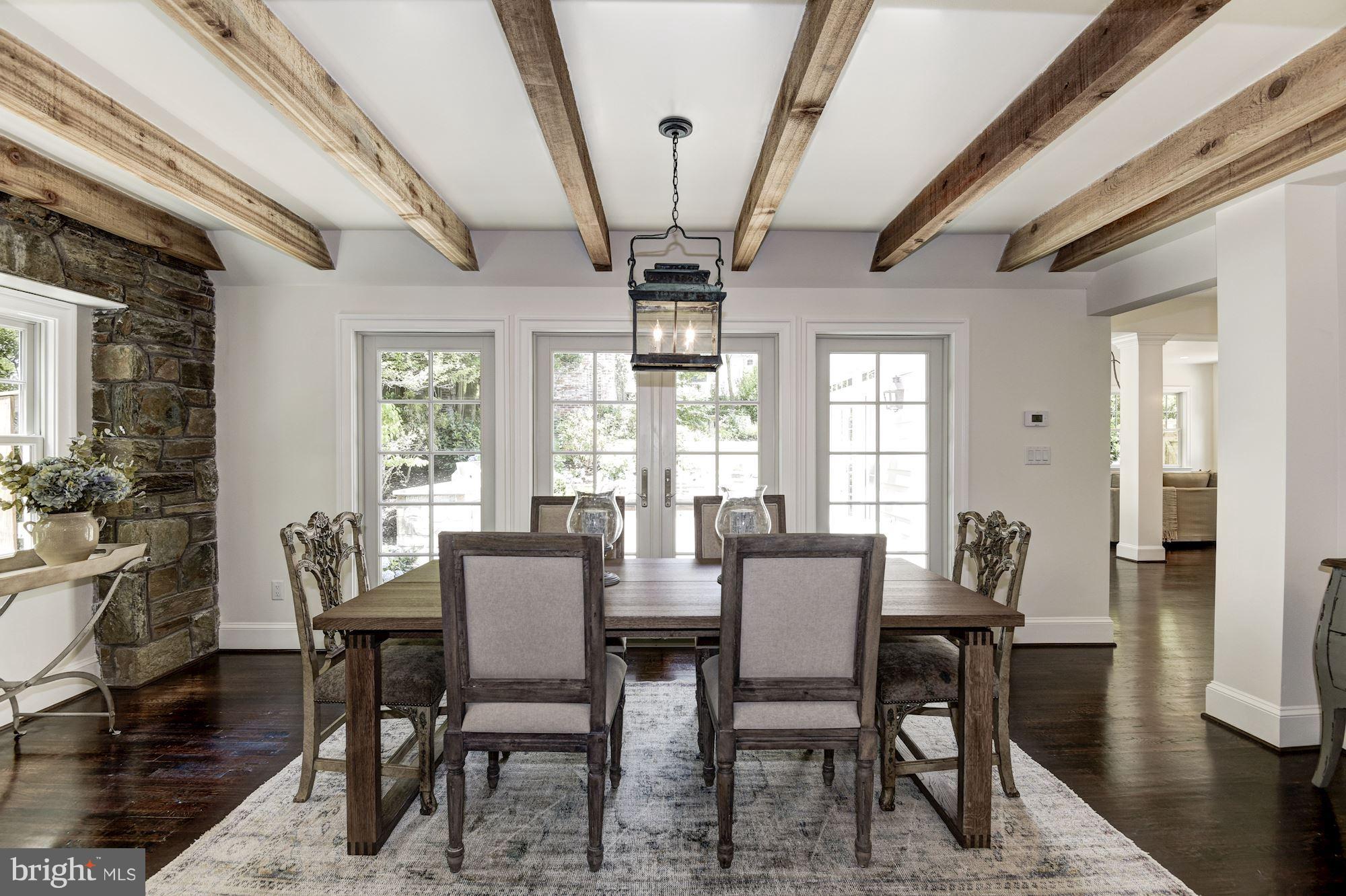SPRING VALLEY - Residential