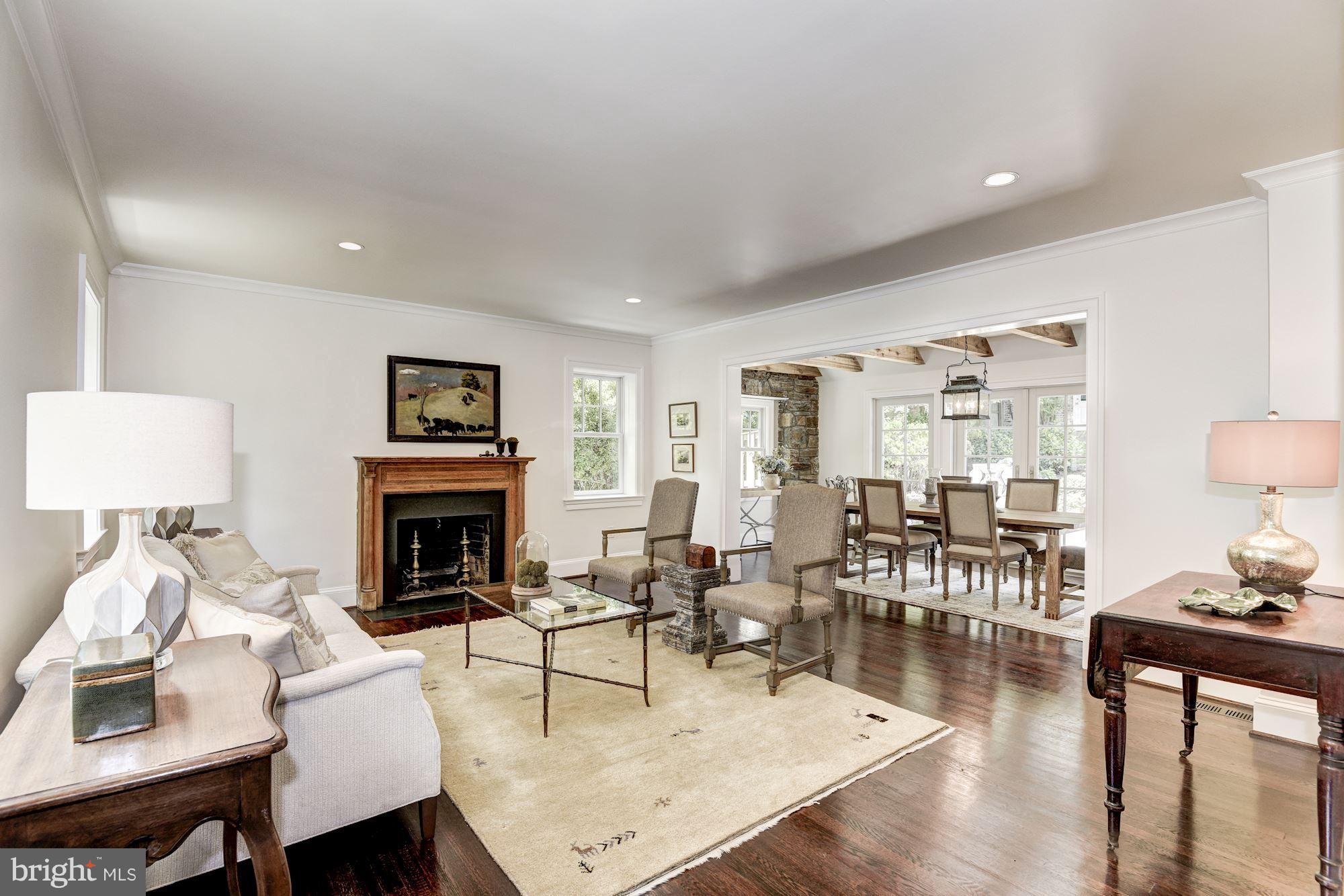 SPRING VALLEY - Residential
