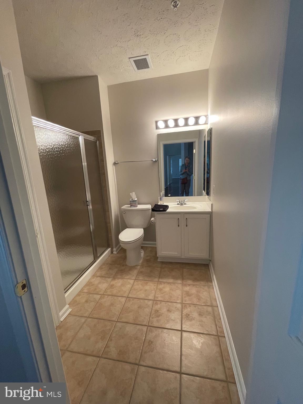 PERRY HALL FARMS - Residential Lease