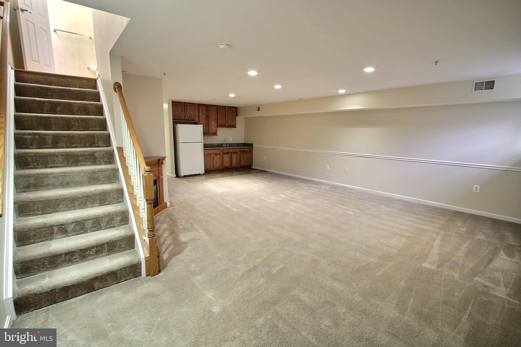 KING FARM BAILEYS COMMON - Residential