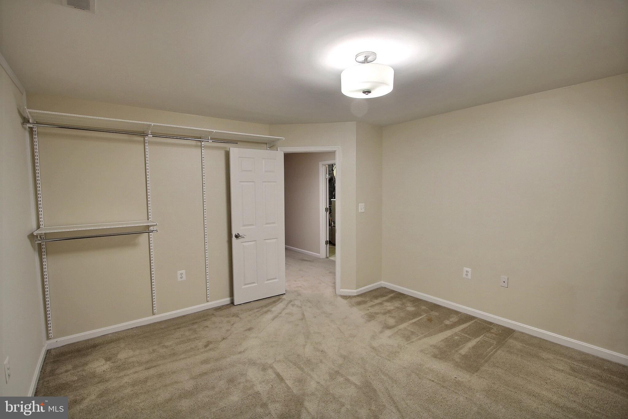 KING FARM BAILEYS COMMON - Residential