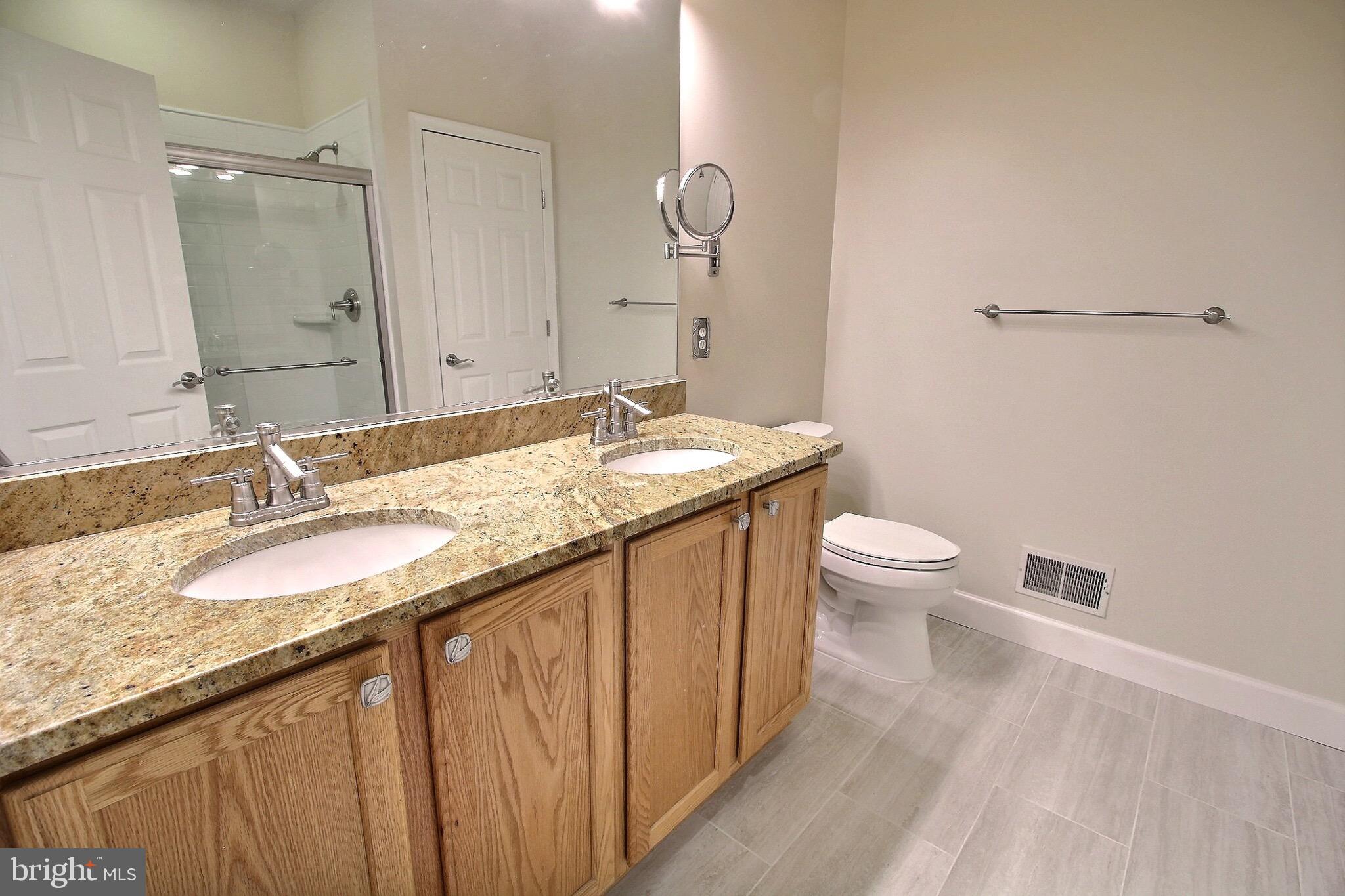 KING FARM BAILEYS COMMON - Residential