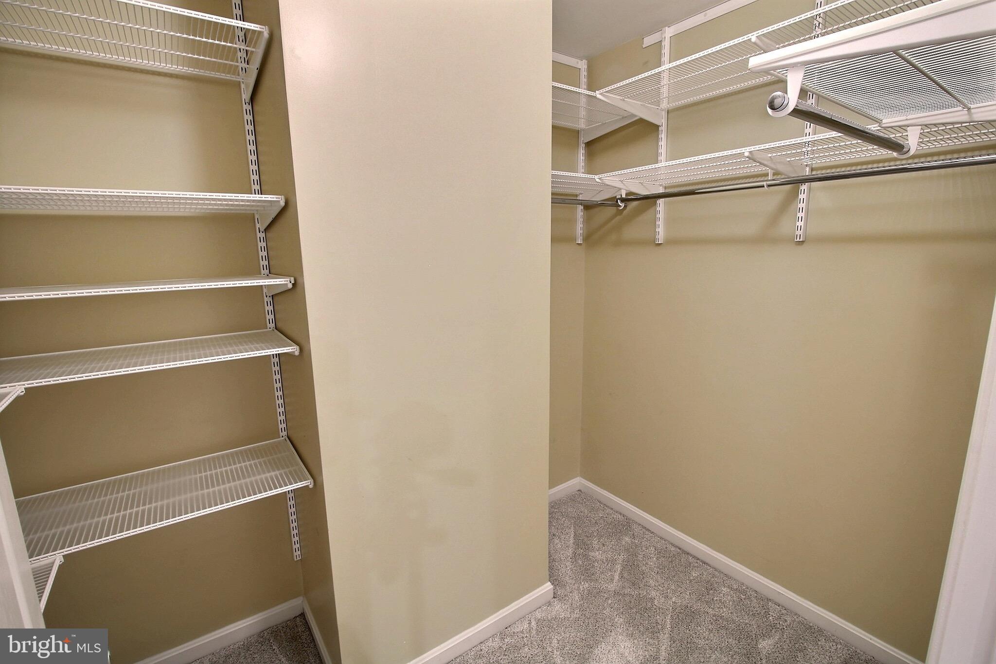 KING FARM BAILEYS COMMON - Residential