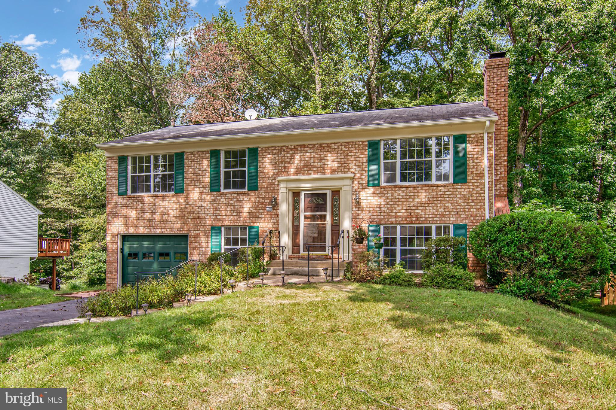 LAKE RIDGE - Residential