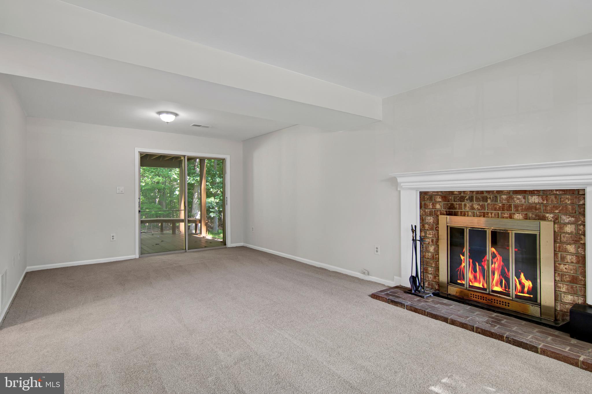 LAKE RIDGE - Residential