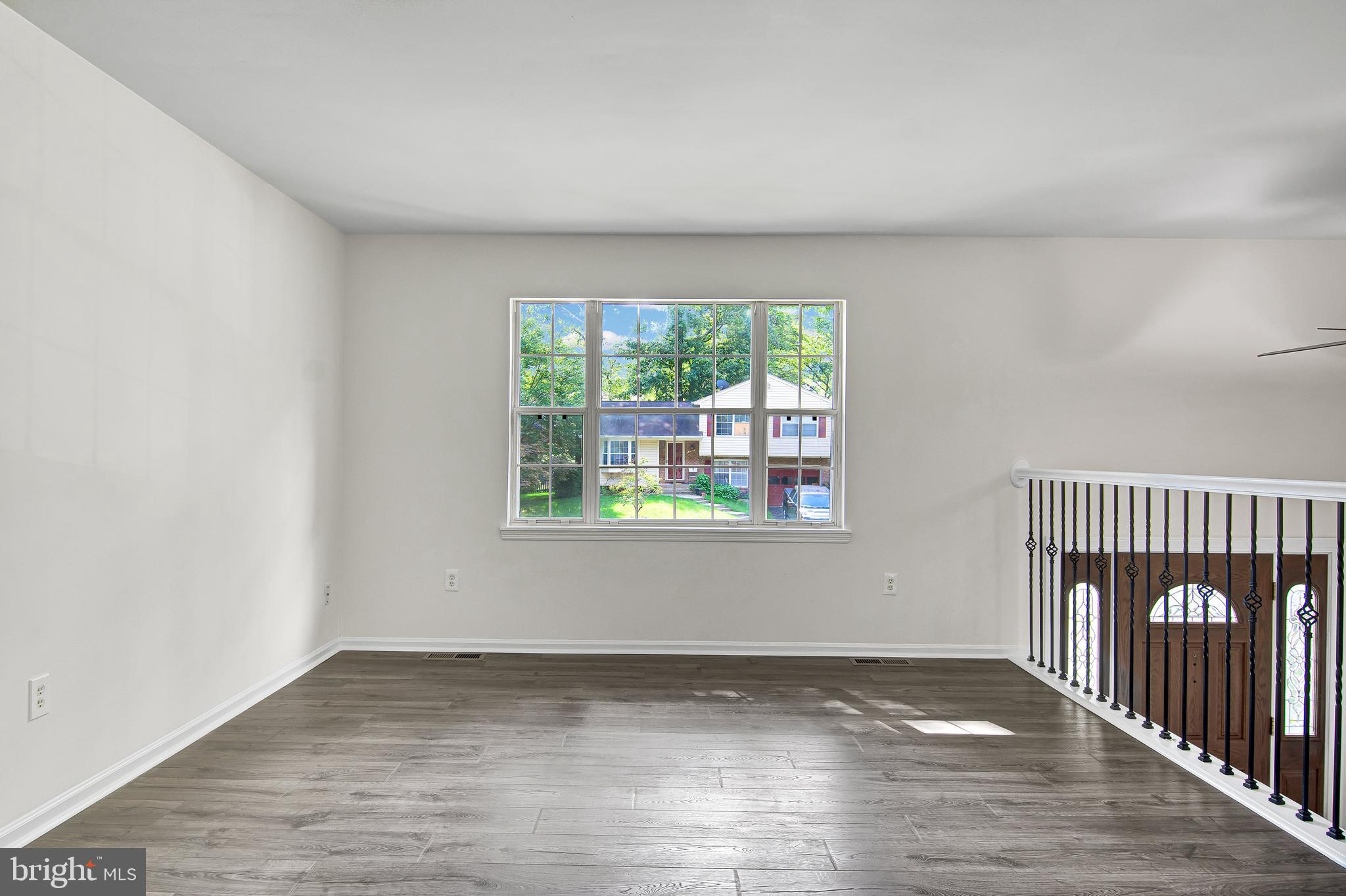 LAKE RIDGE - Residential