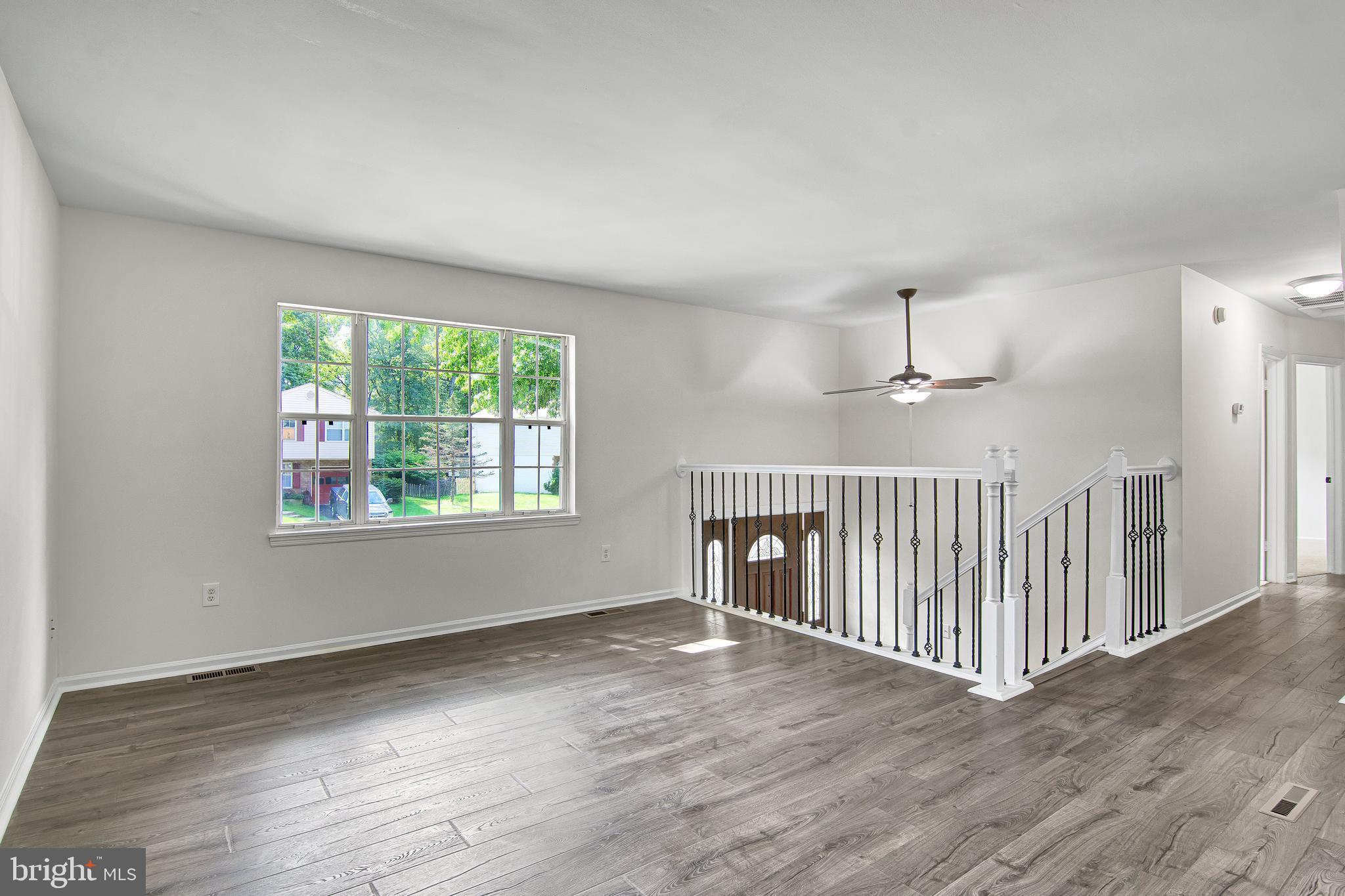 LAKE RIDGE - Residential