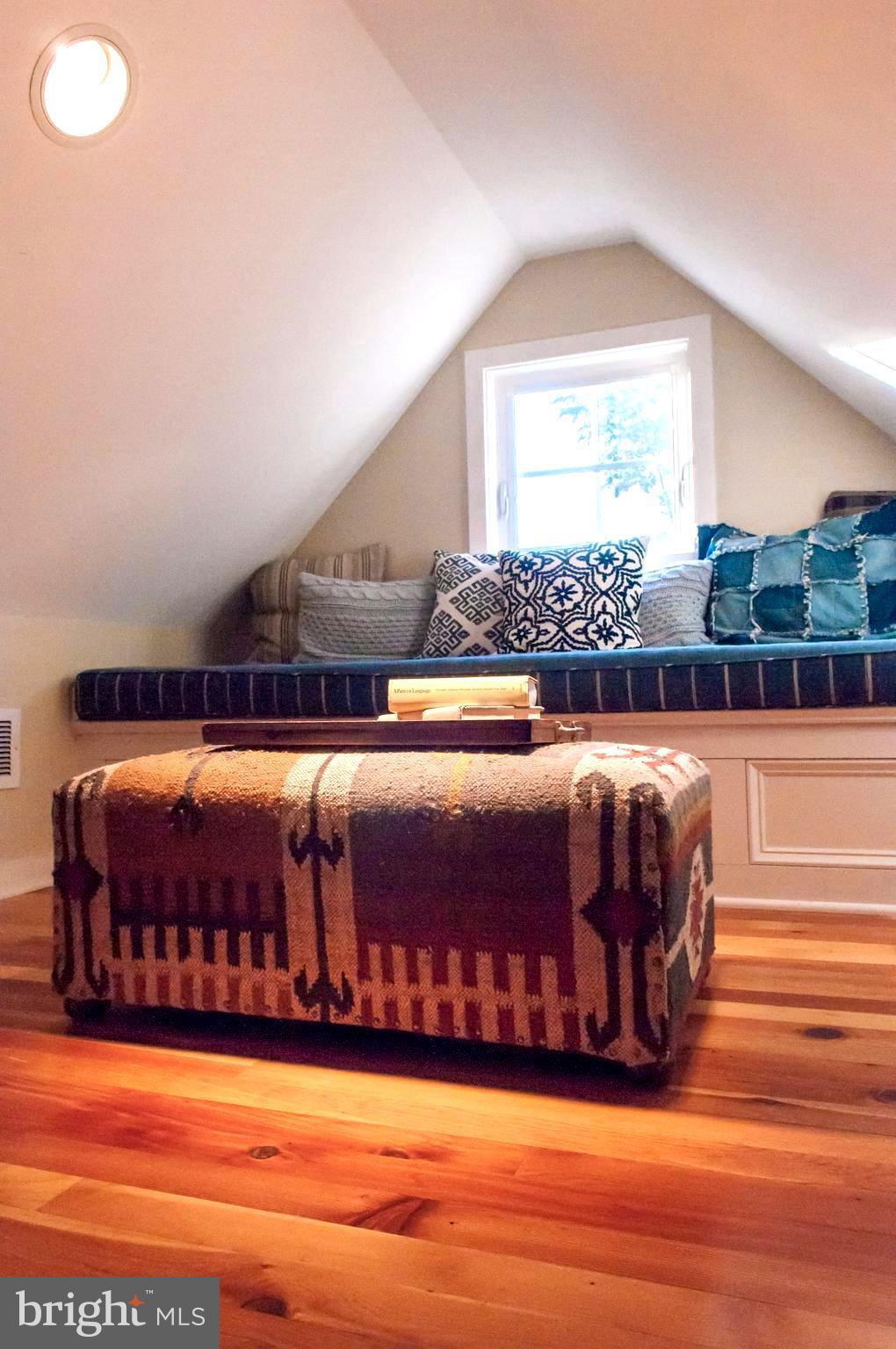 BACK BAY BEACH - Residential