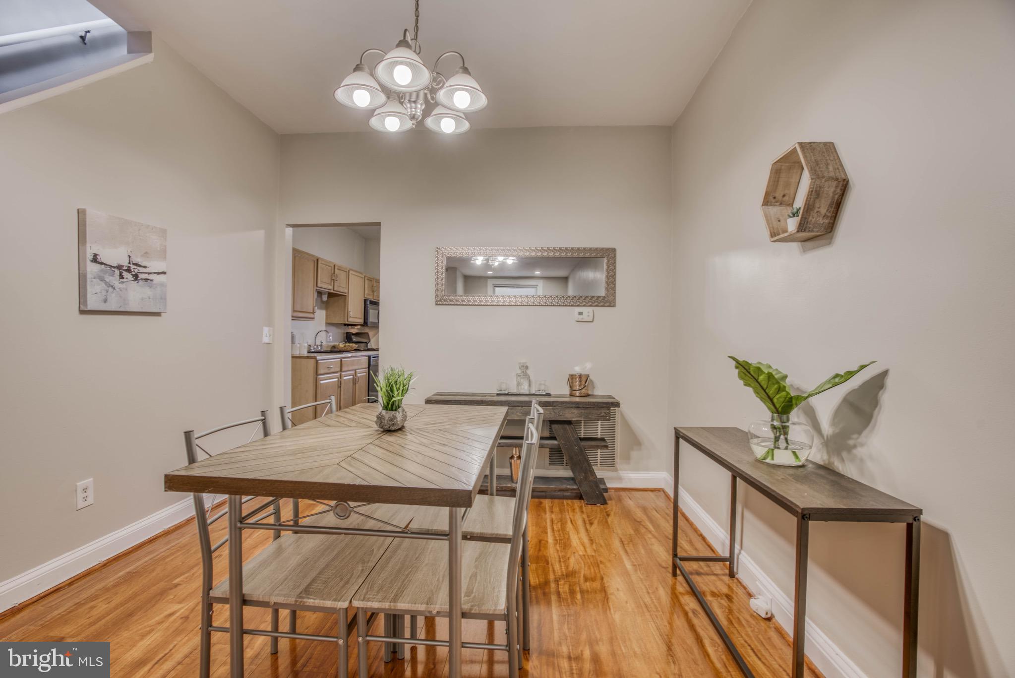 MEDFIELD - Residential