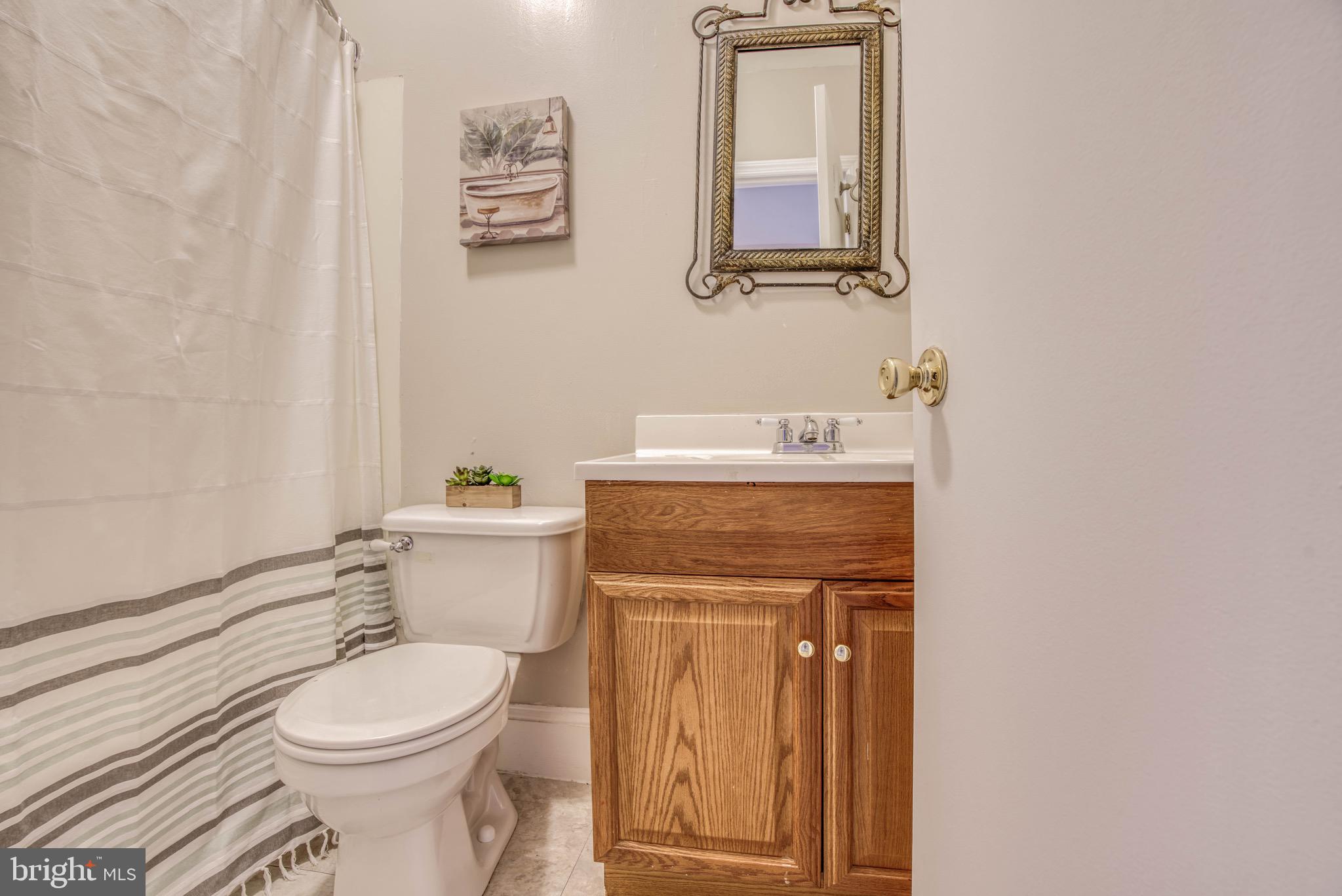 MEDFIELD - Residential