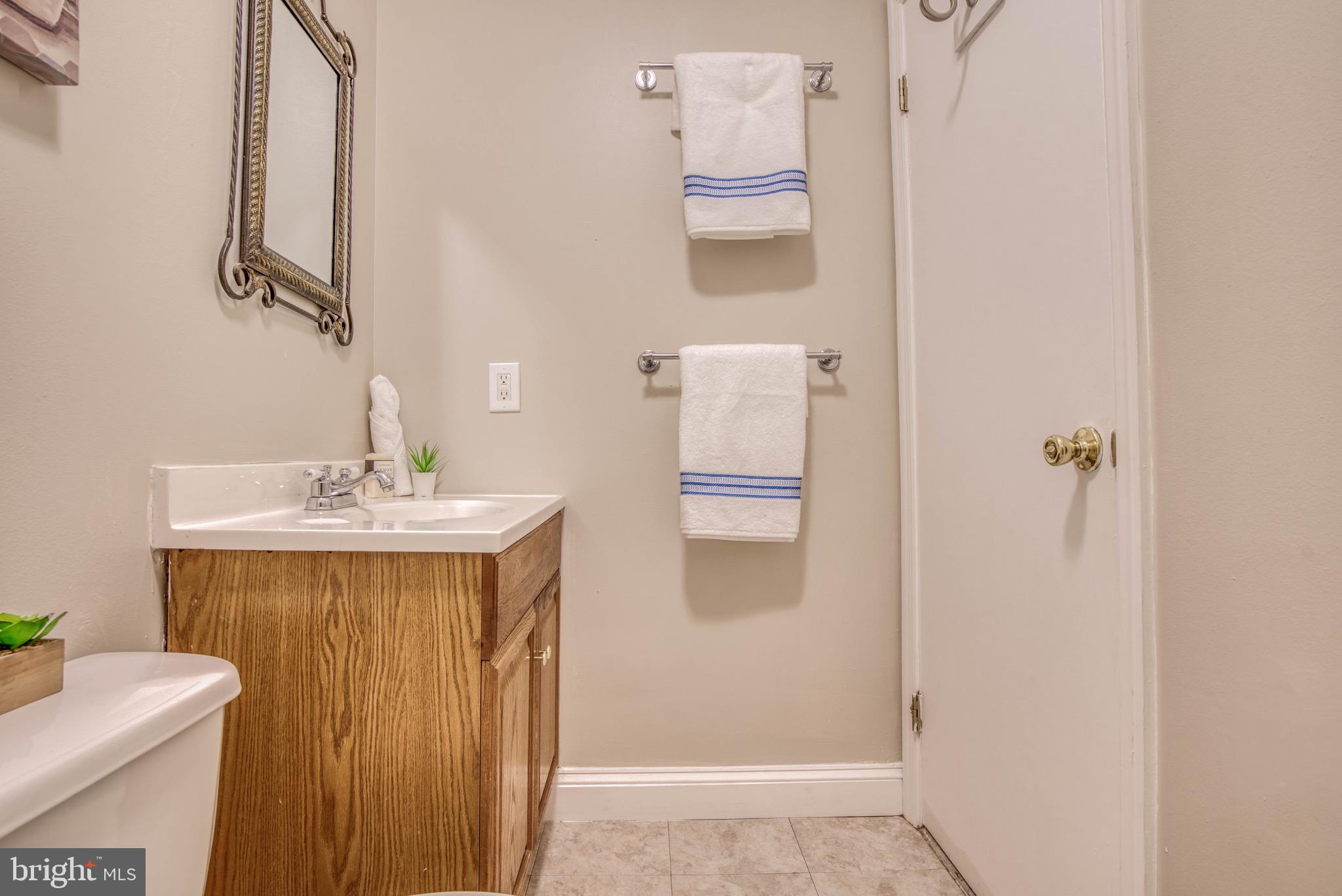 MEDFIELD - Residential