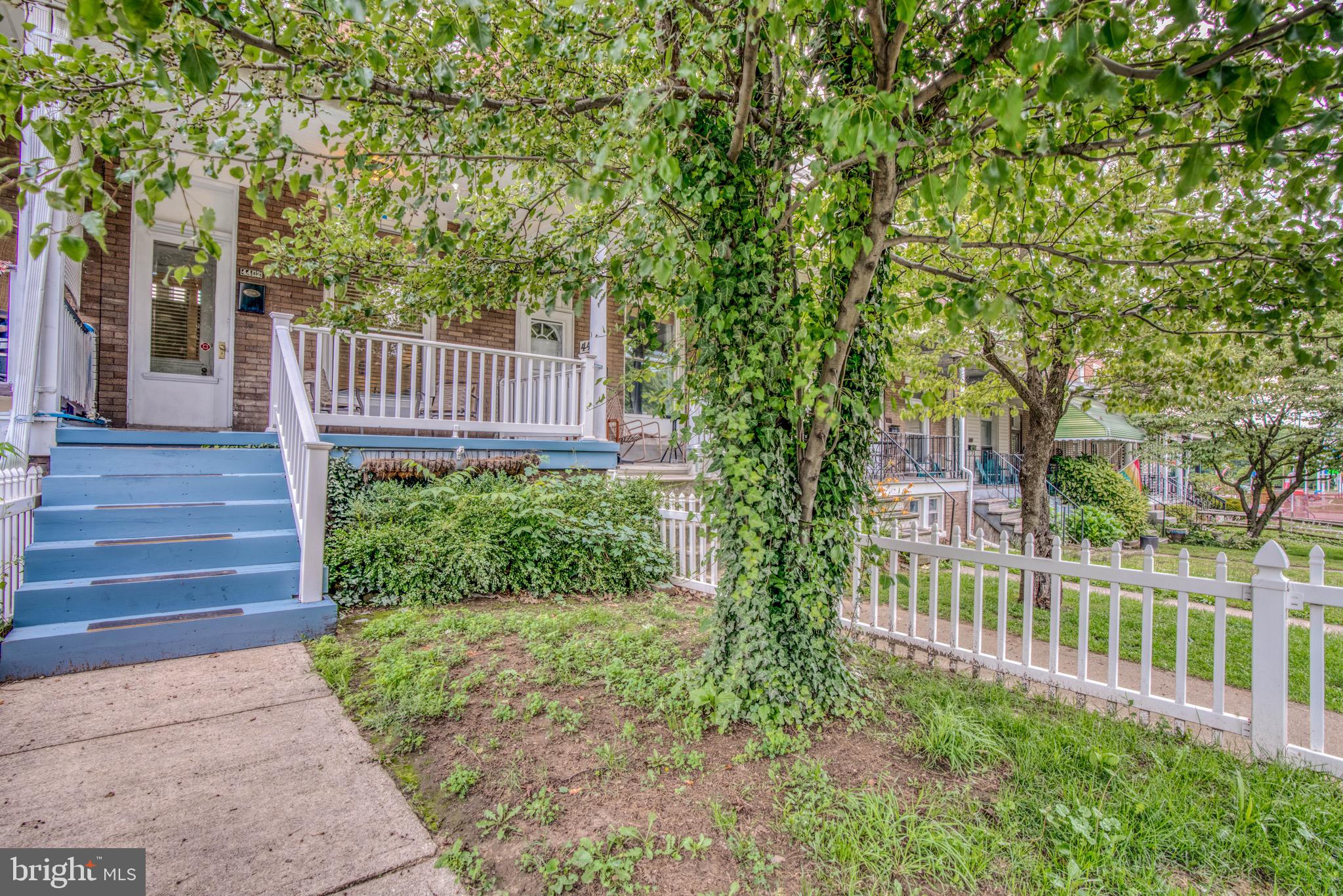 MEDFIELD - Residential