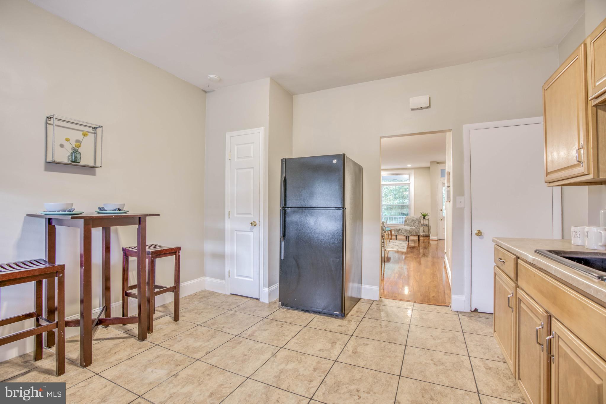 MEDFIELD - Residential