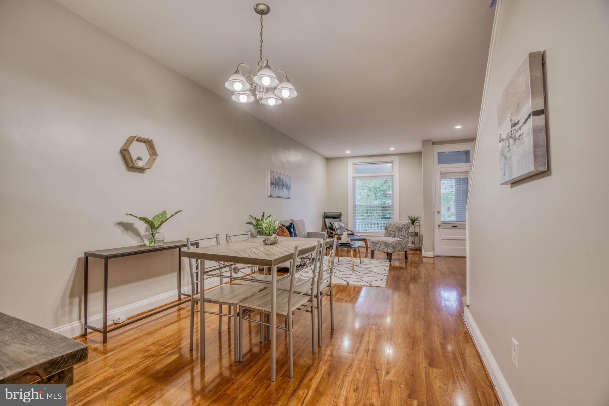 MEDFIELD - Residential