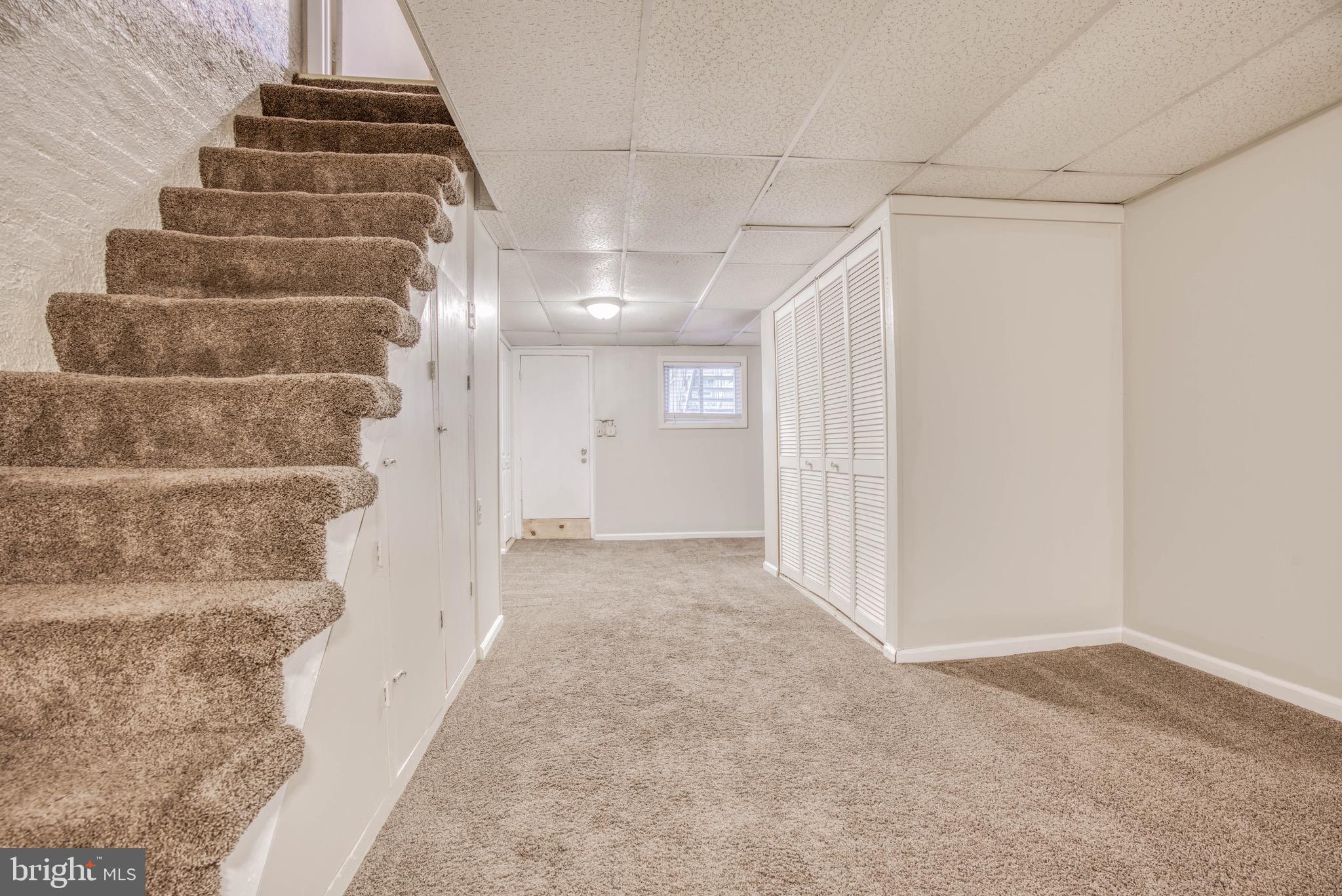 MEDFIELD - Residential