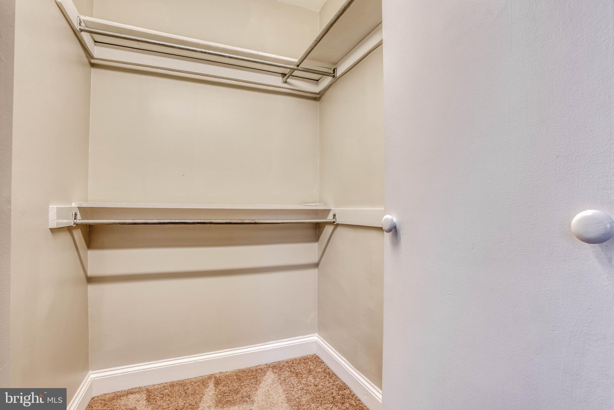 MEDFIELD - Residential