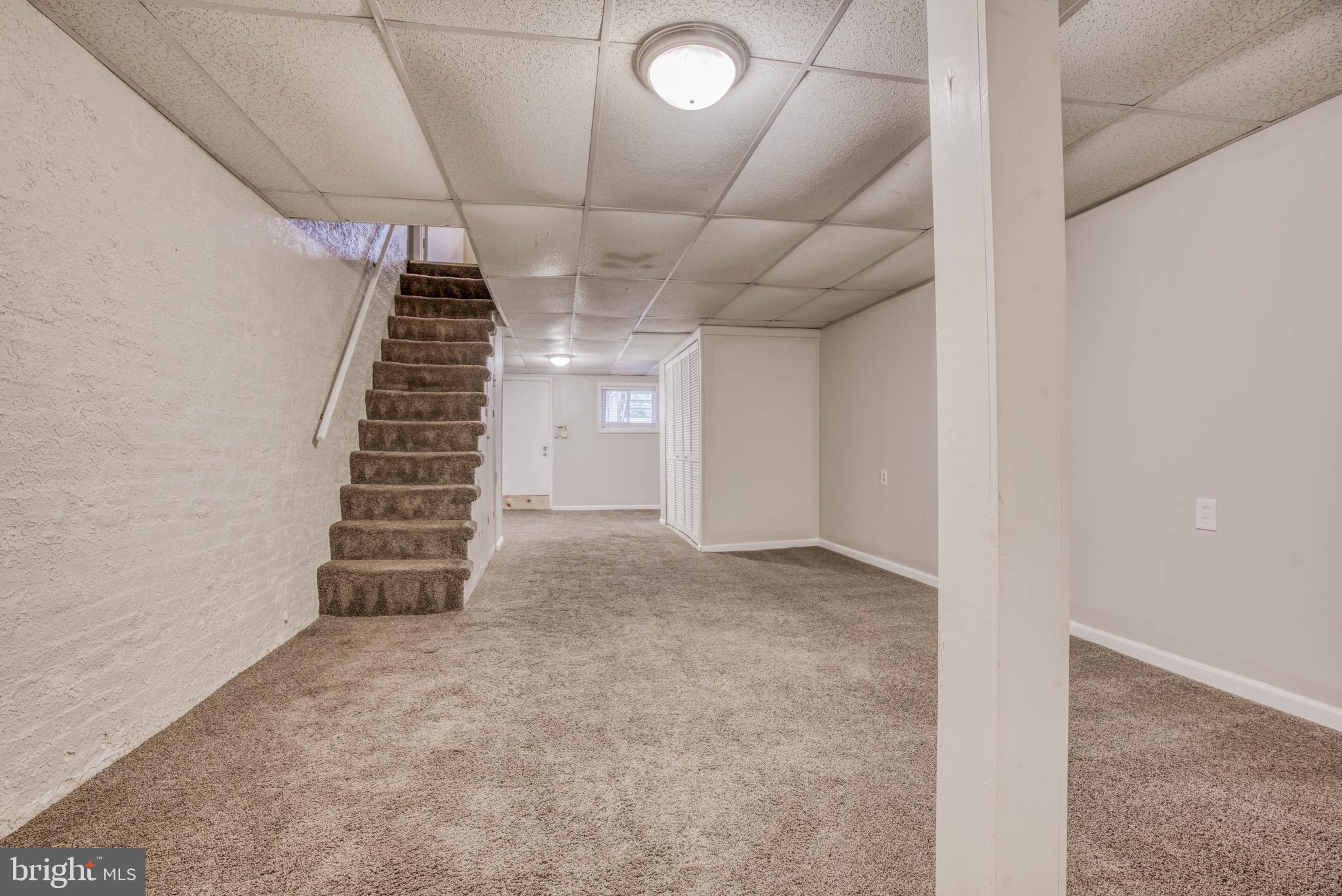 MEDFIELD - Residential