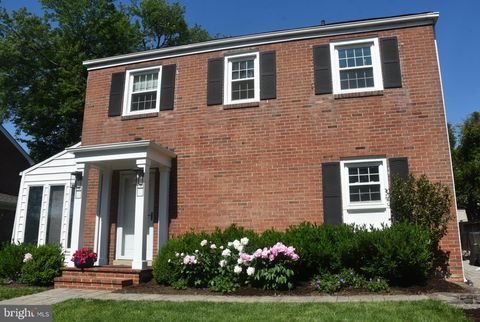 Photo of 1508 N Kentucky Street, ARLINGTON, VA 22205 (MLS # VAAR2073594)