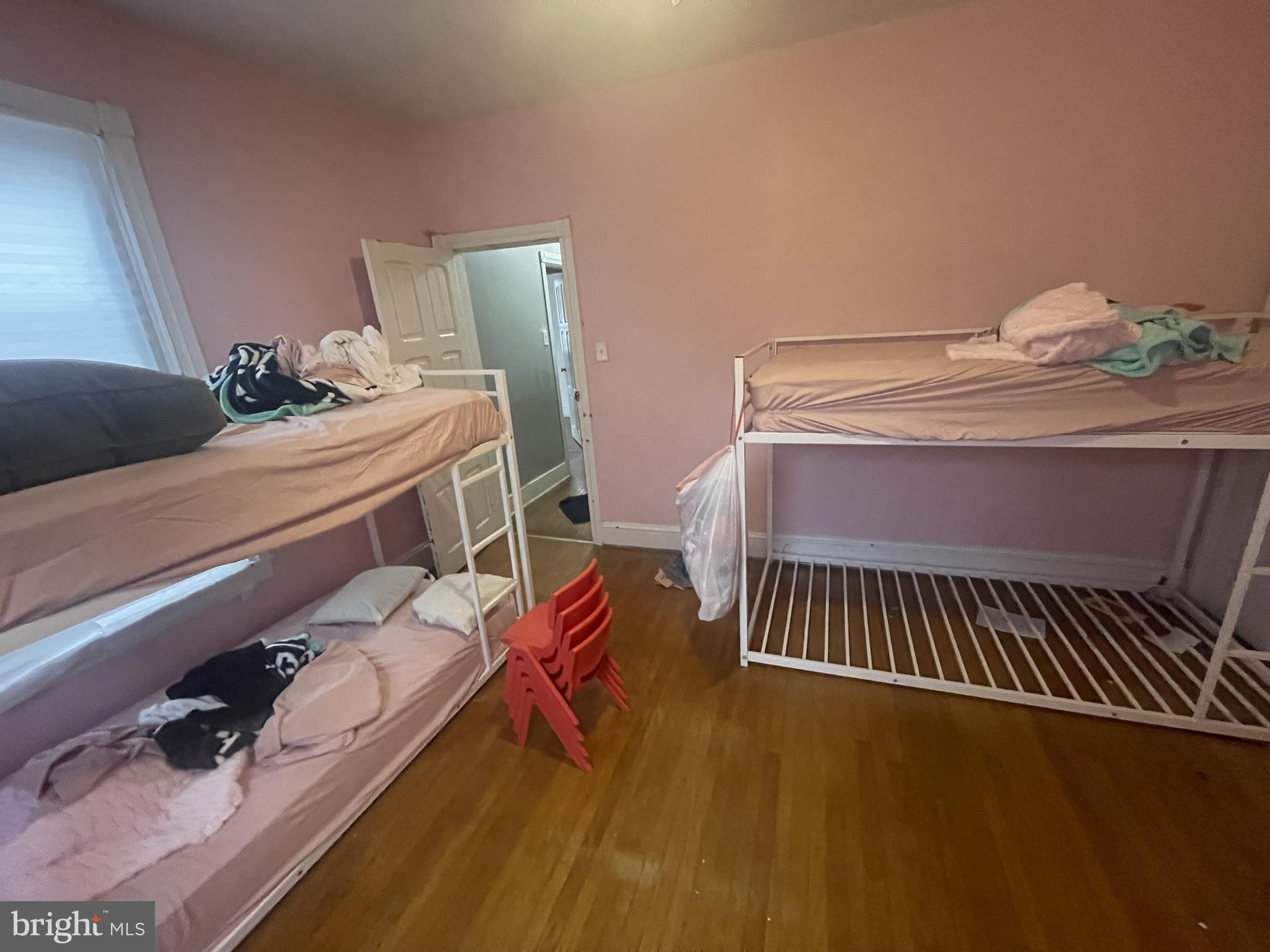 CLIFTON HEIGHTS - Residential