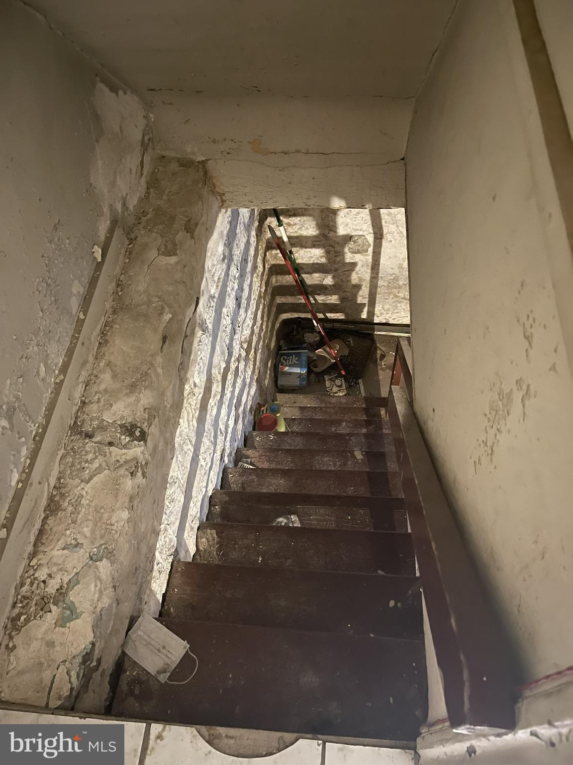 CLIFTON HEIGHTS - Residential