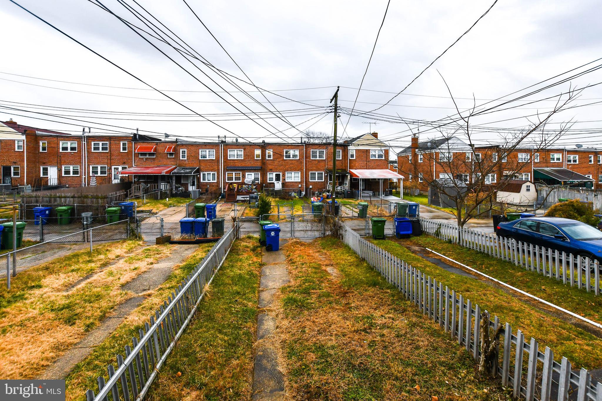 PARKSIDE - Residential Lease