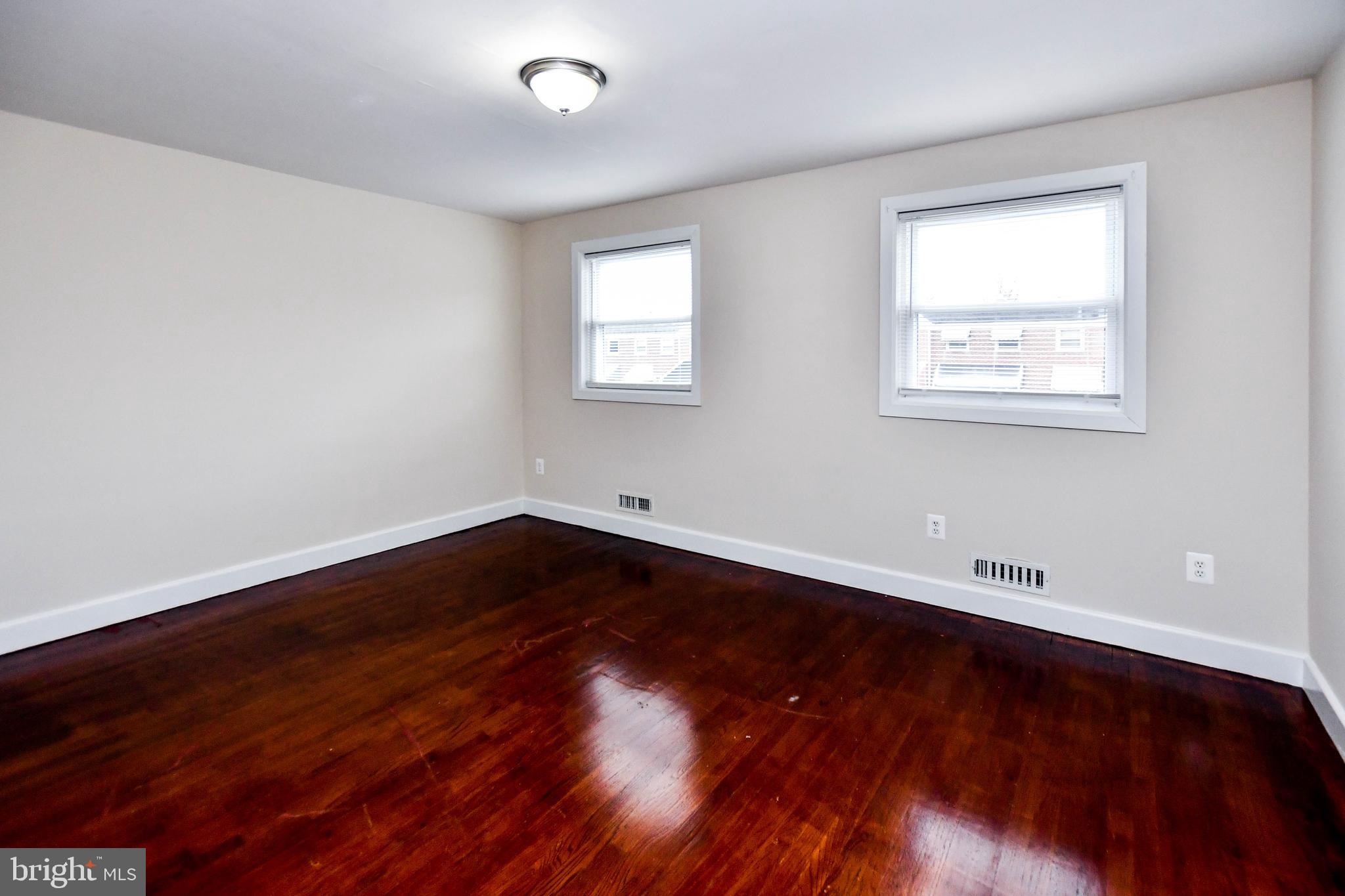 PARKSIDE - Residential Lease