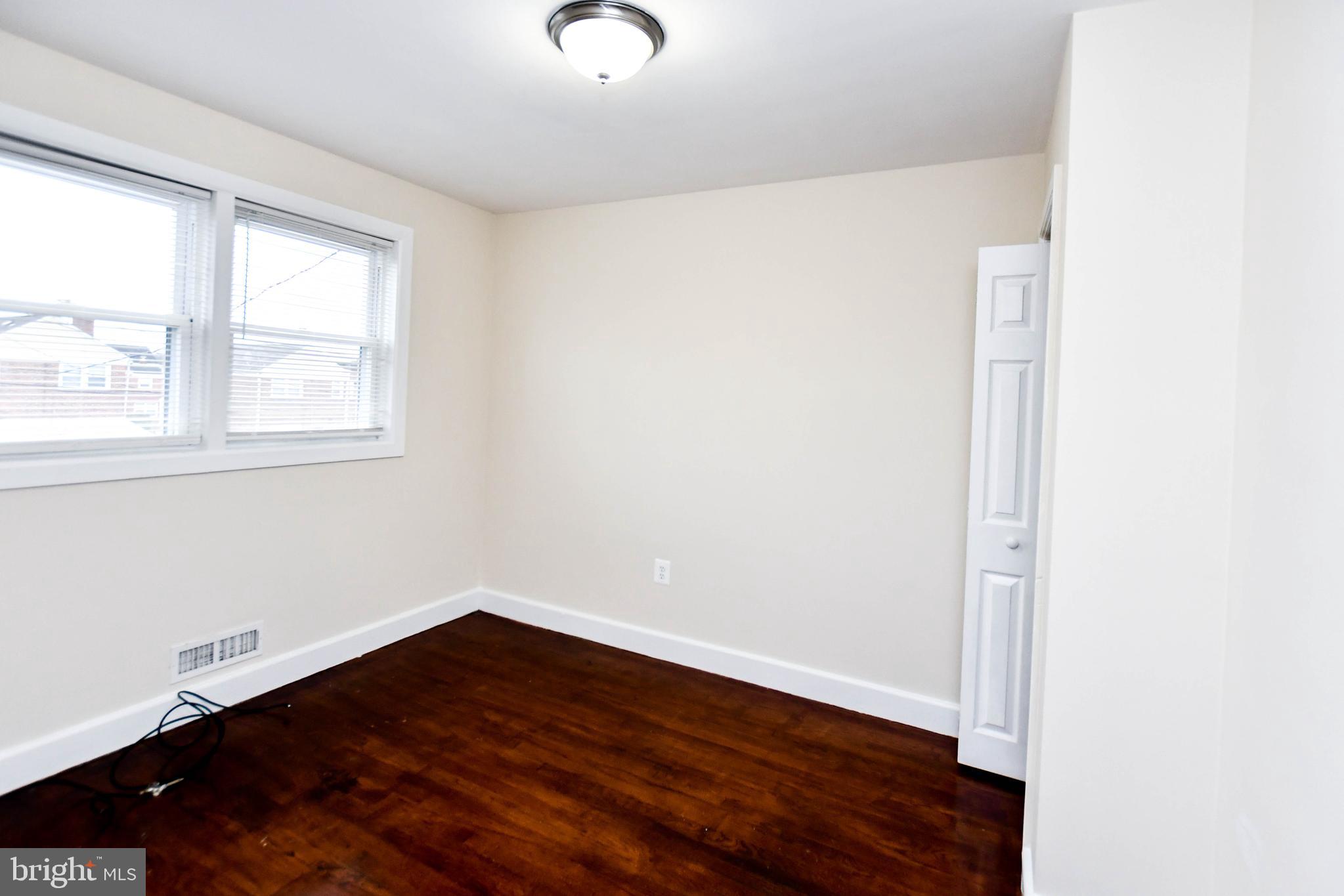 PARKSIDE - Residential Lease