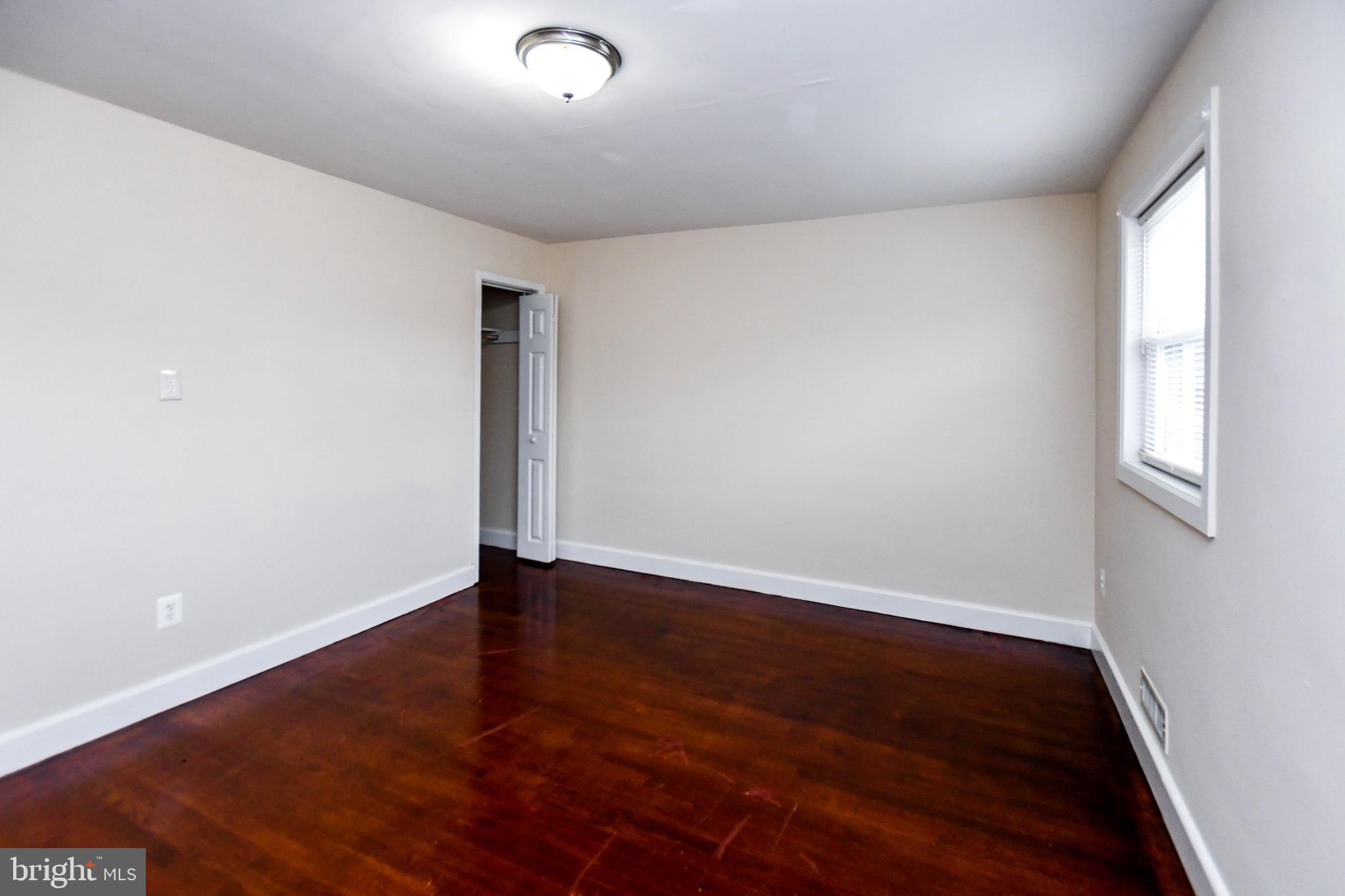 PARKSIDE - Residential Lease