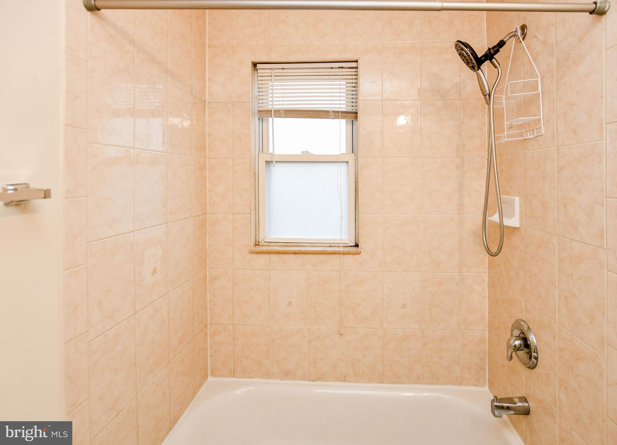 PARKSIDE - Residential Lease