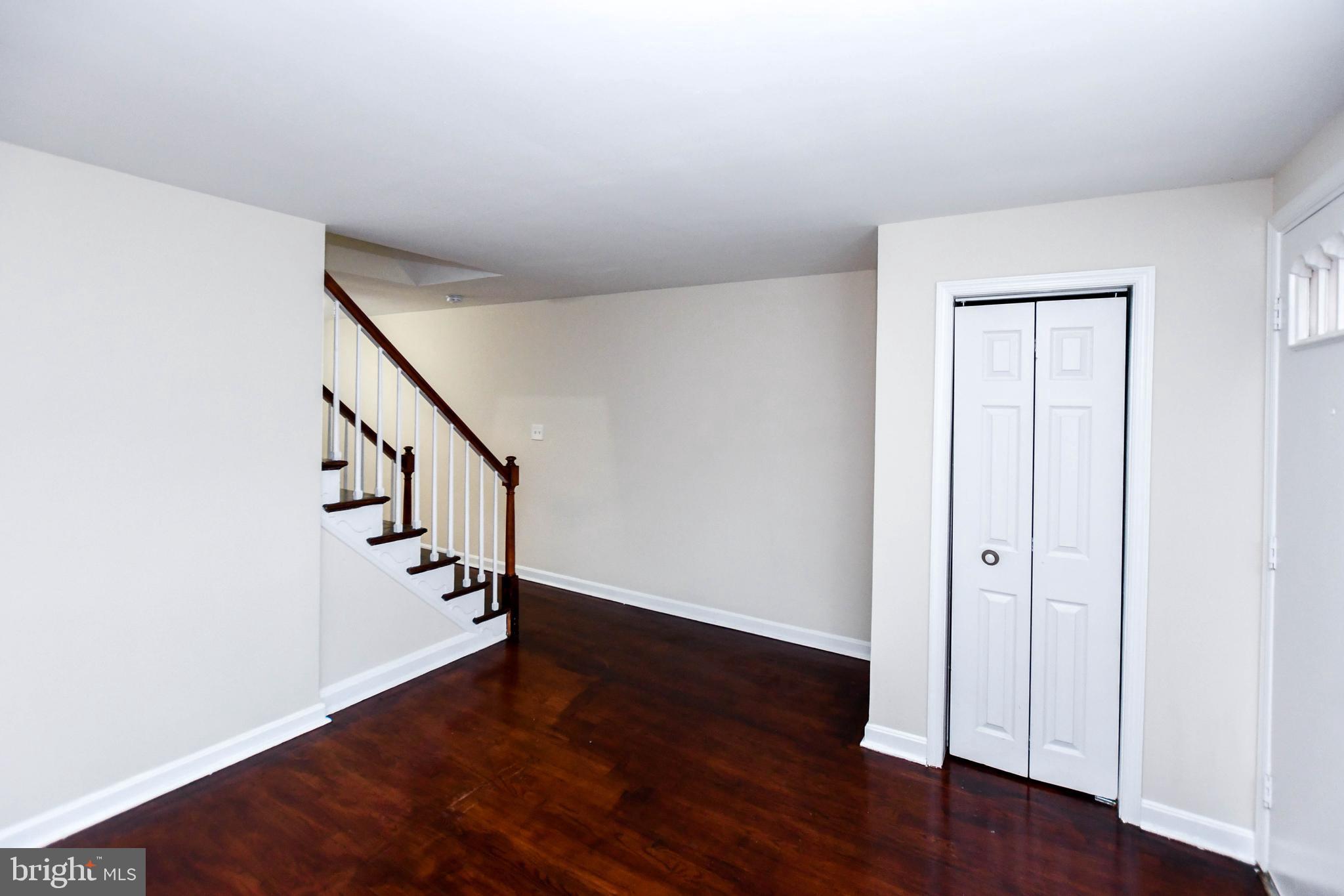 PARKSIDE - Residential Lease