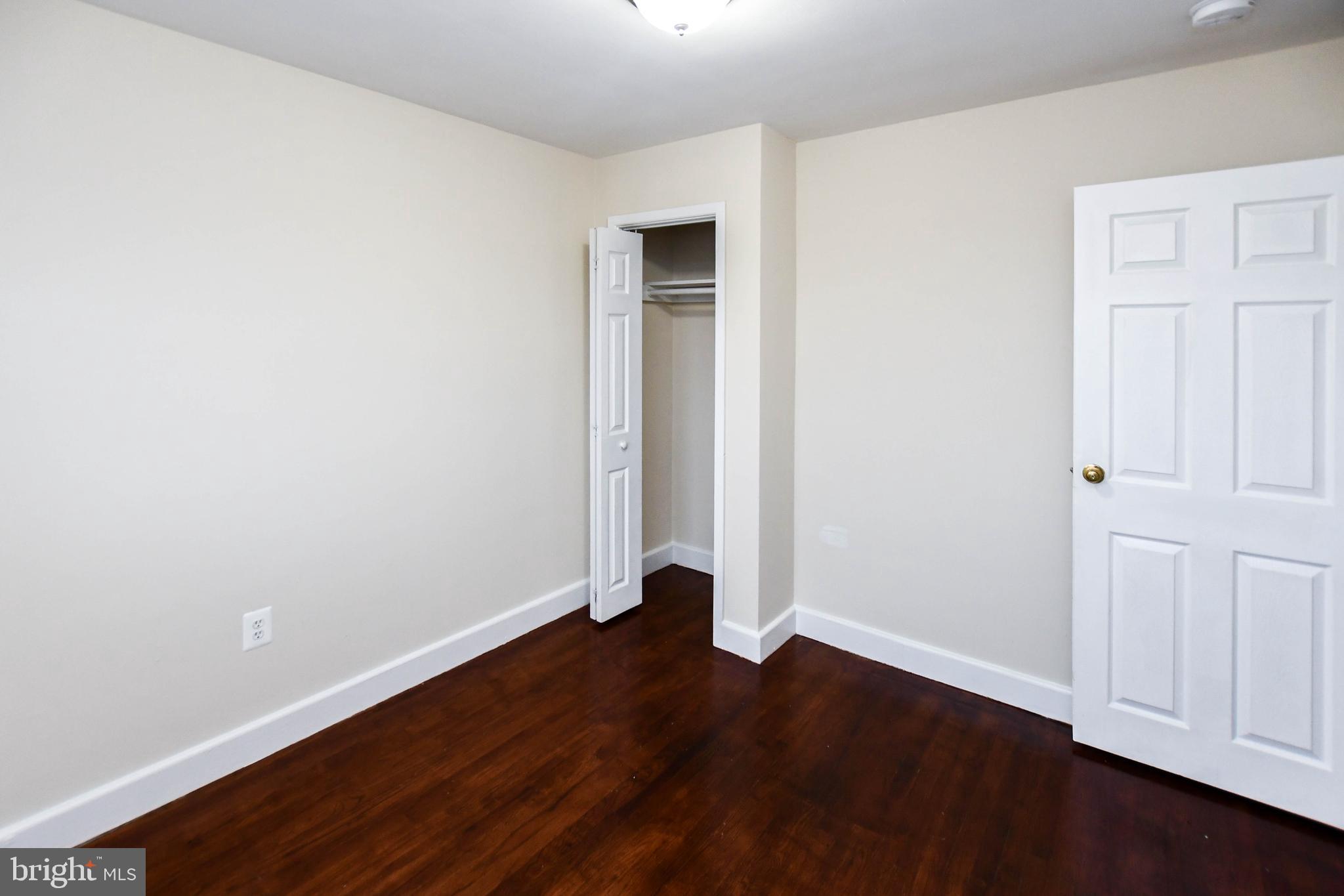 PARKSIDE - Residential Lease