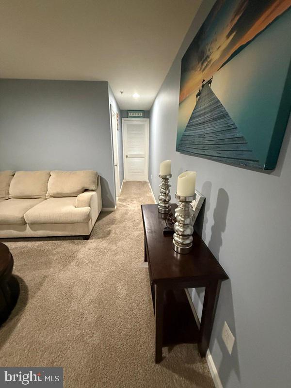 ROSWIL-PLAT FIVE> - Residential