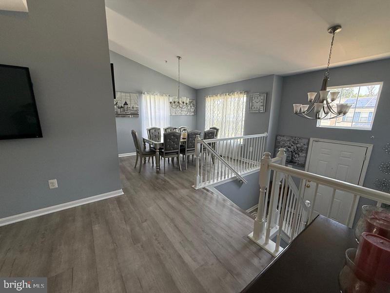 ROSWIL-PLAT FIVE> - Residential