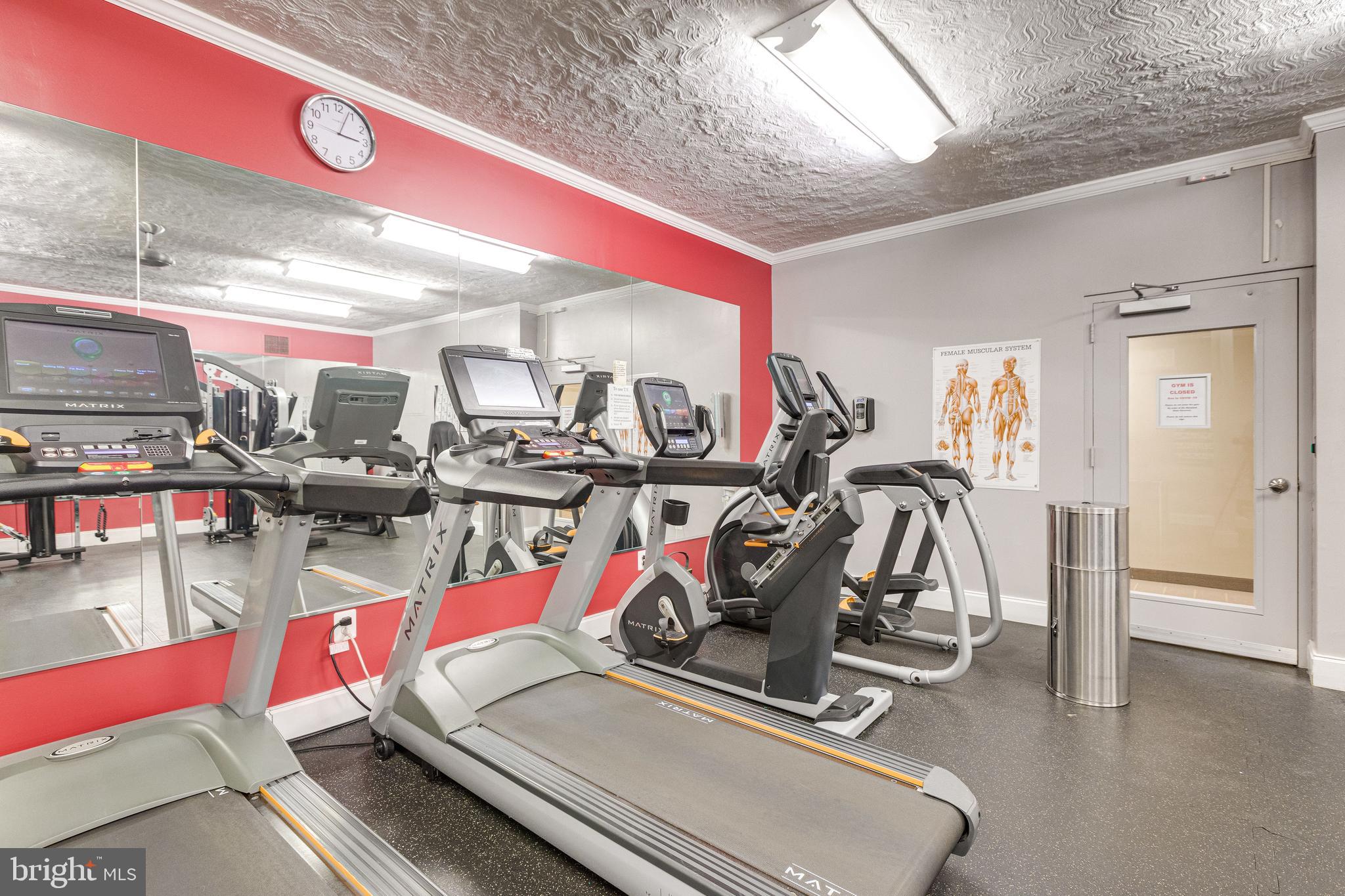 KENWOOD PLACE - Residential