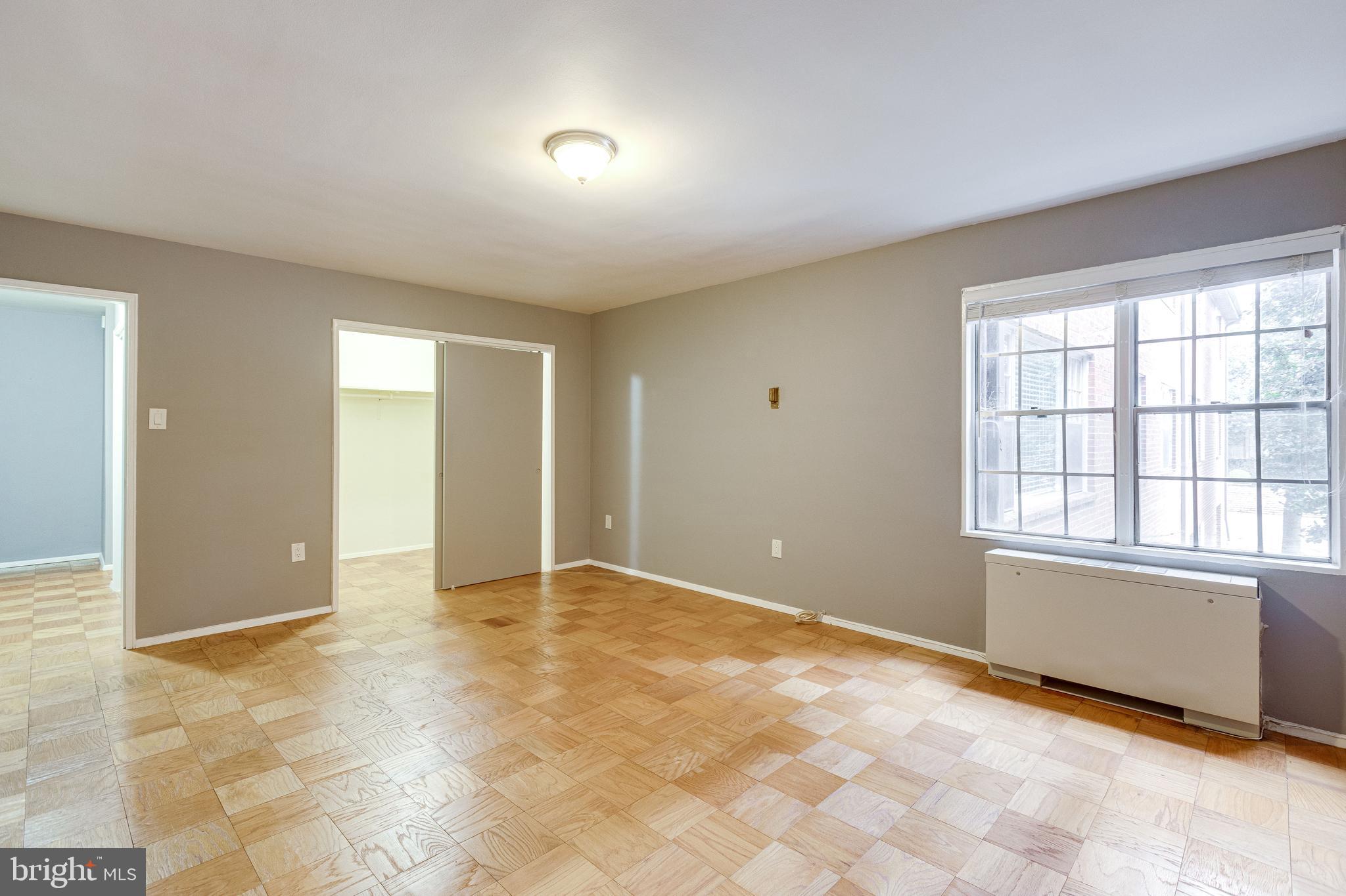 KENWOOD PLACE - Residential