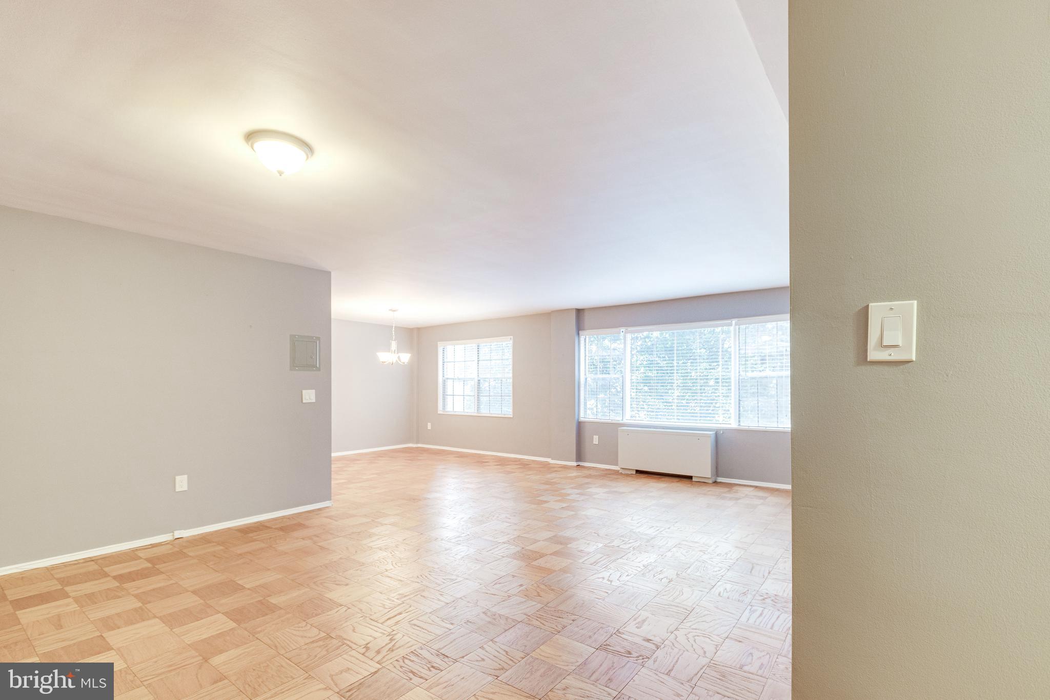 KENWOOD PLACE - Residential