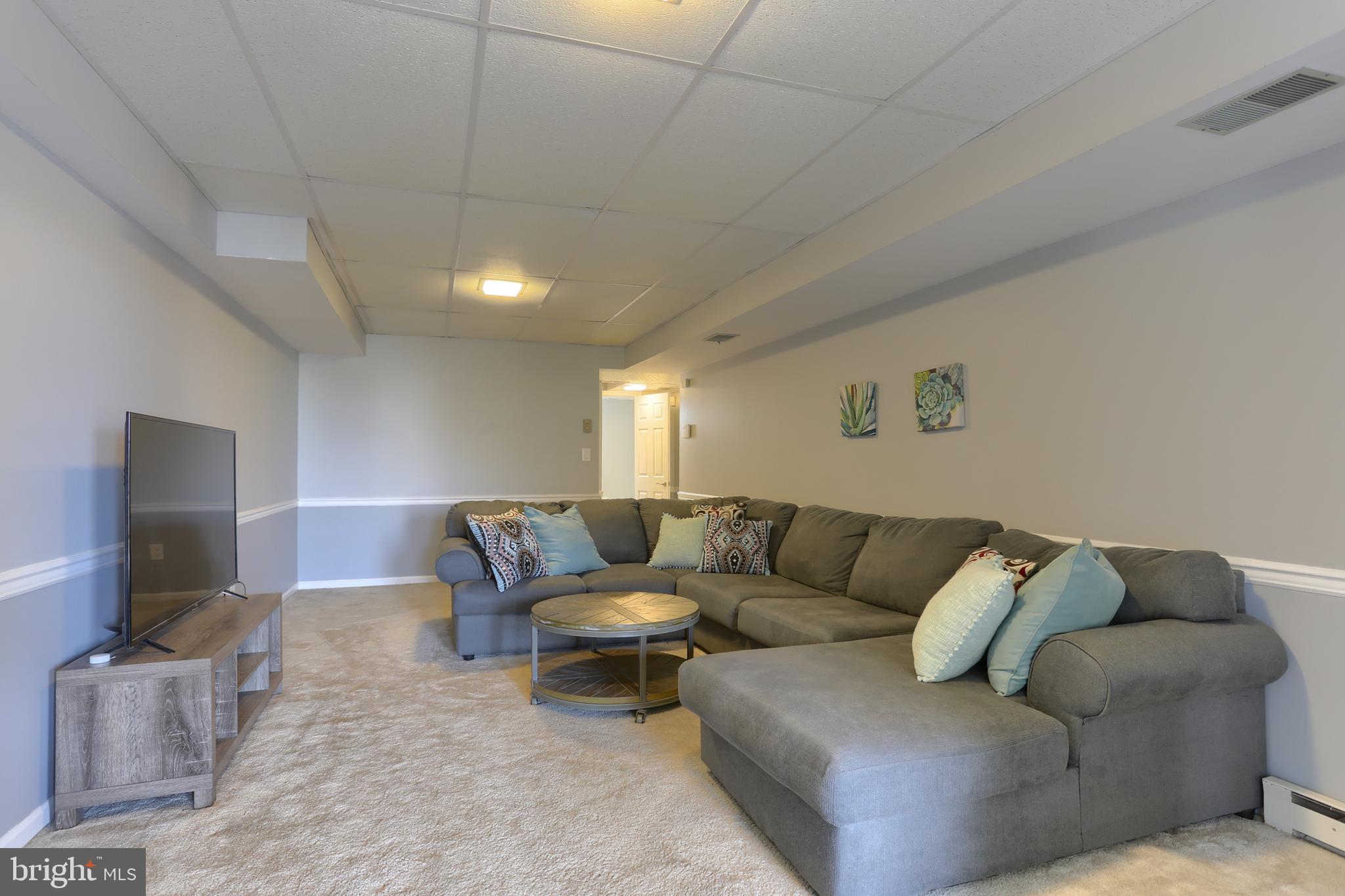 OAKMONT - Residential