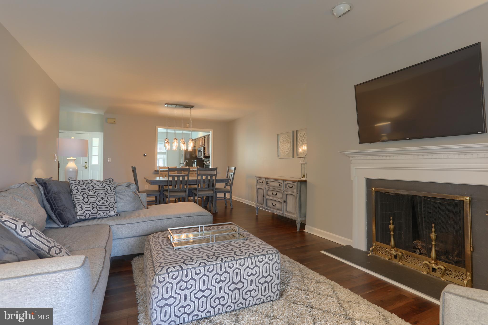 OAKMONT - Residential