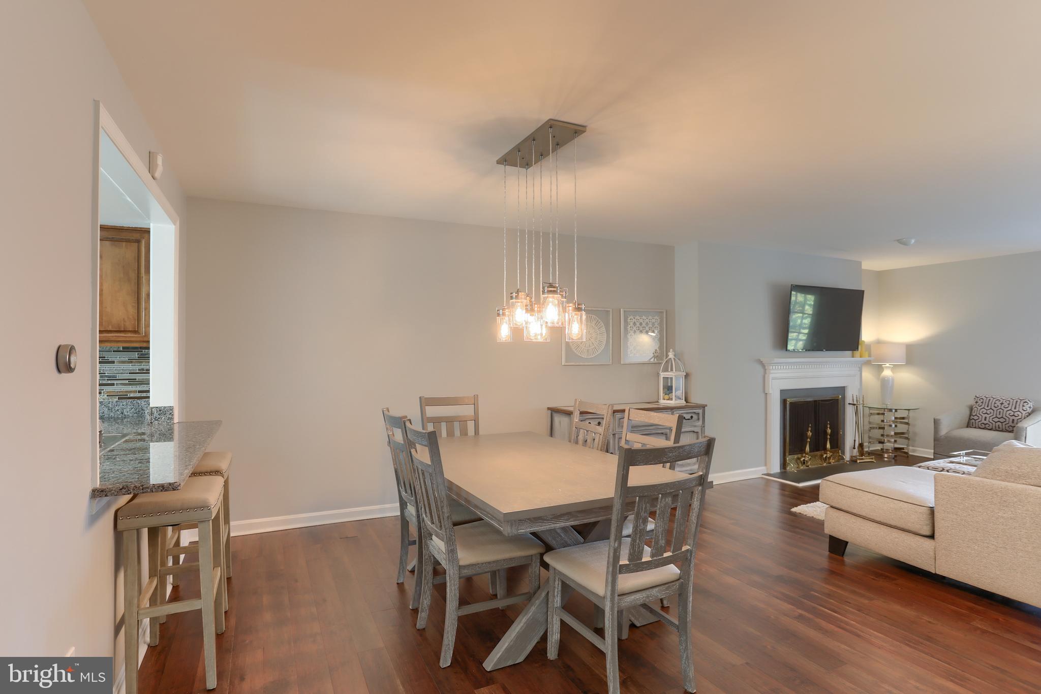 OAKMONT - Residential