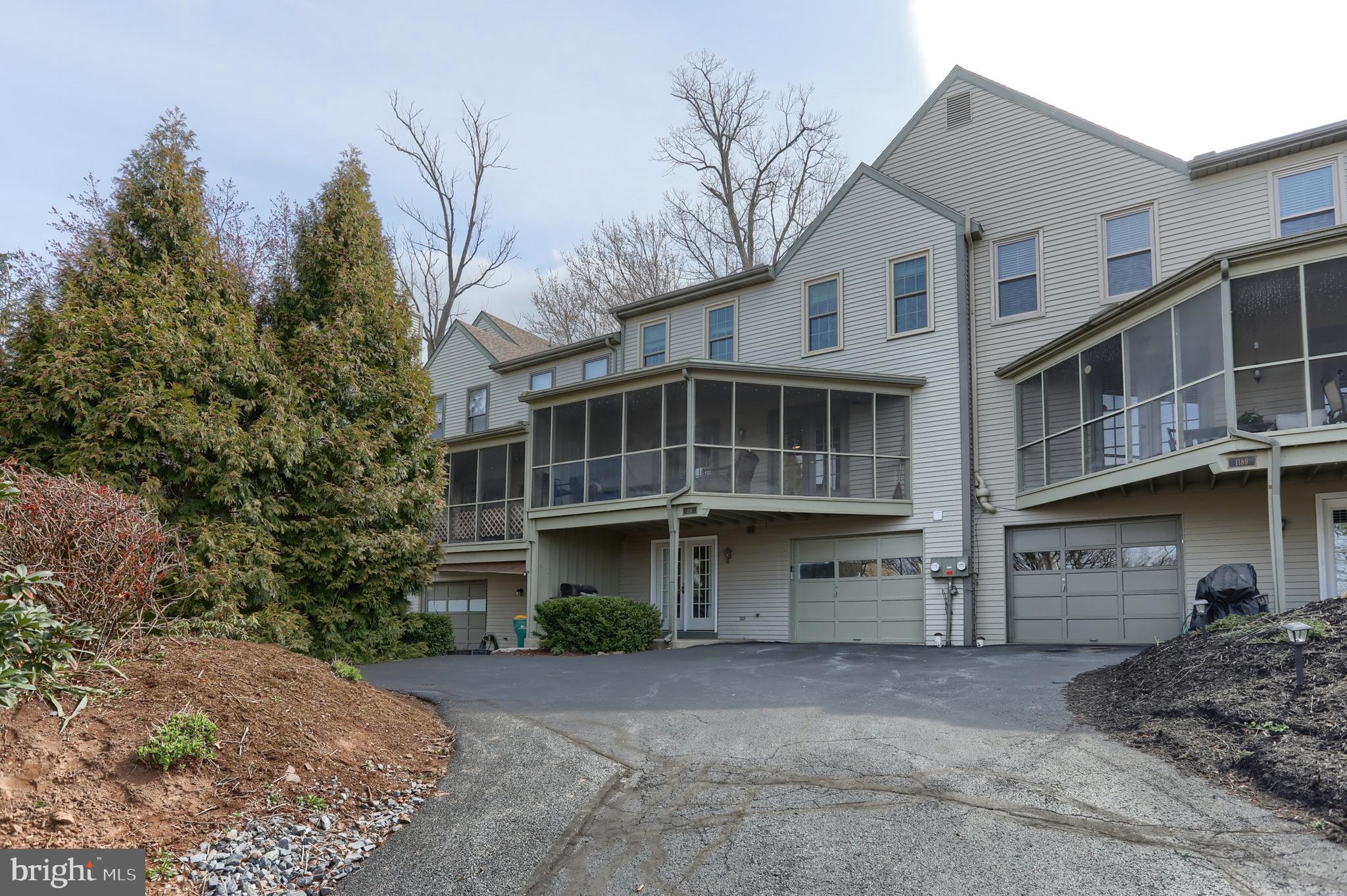 OAKMONT - Residential