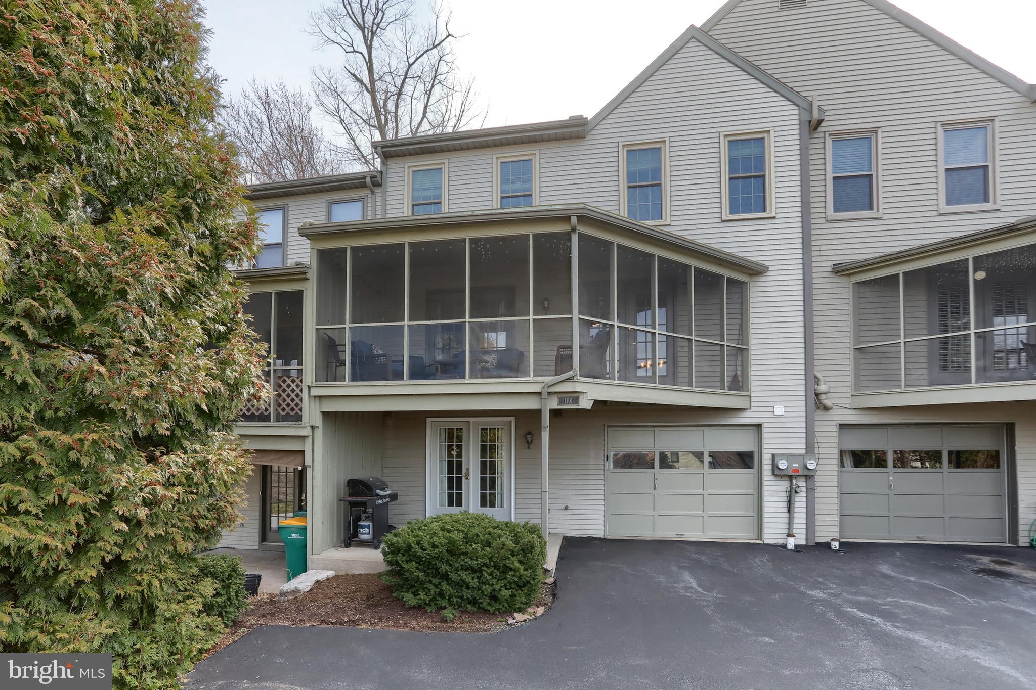OAKMONT - Residential