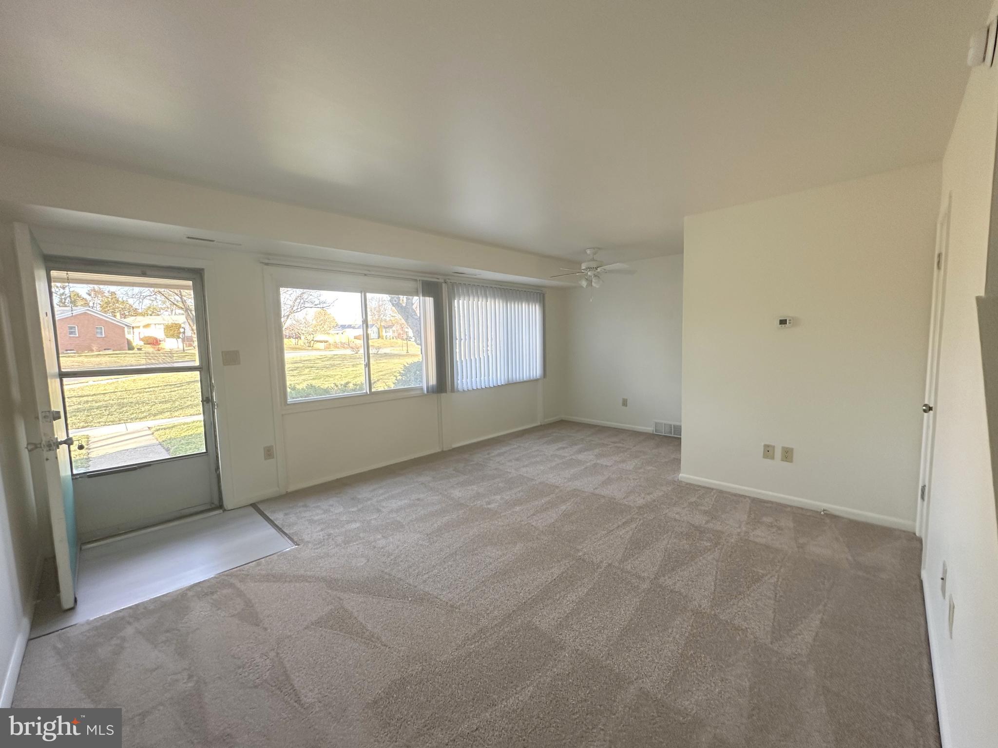 NORTHSIDE TOWNHOUSE APARTMENTS - Residential Lease