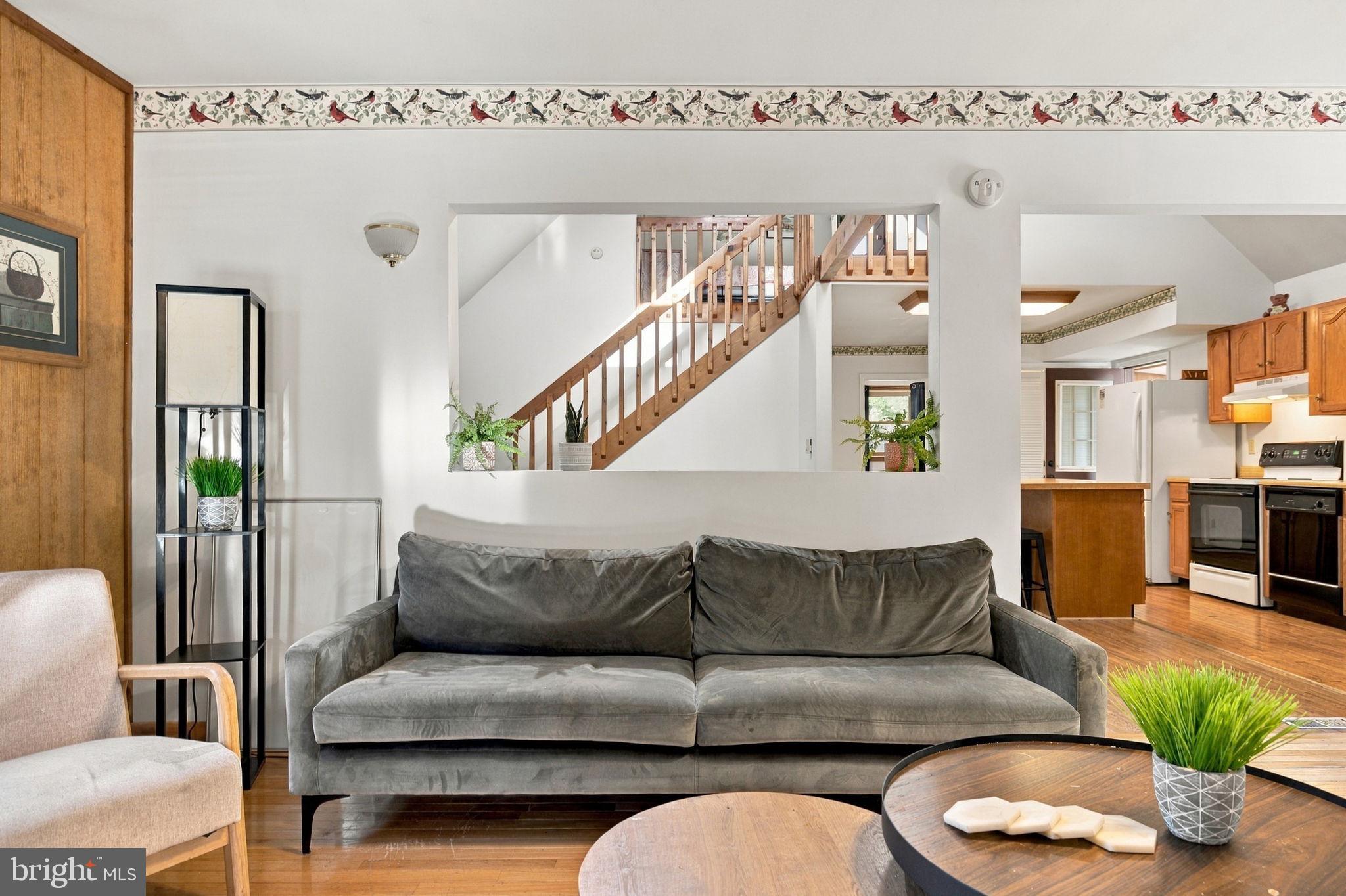 205 CANDLEWOOD LANE