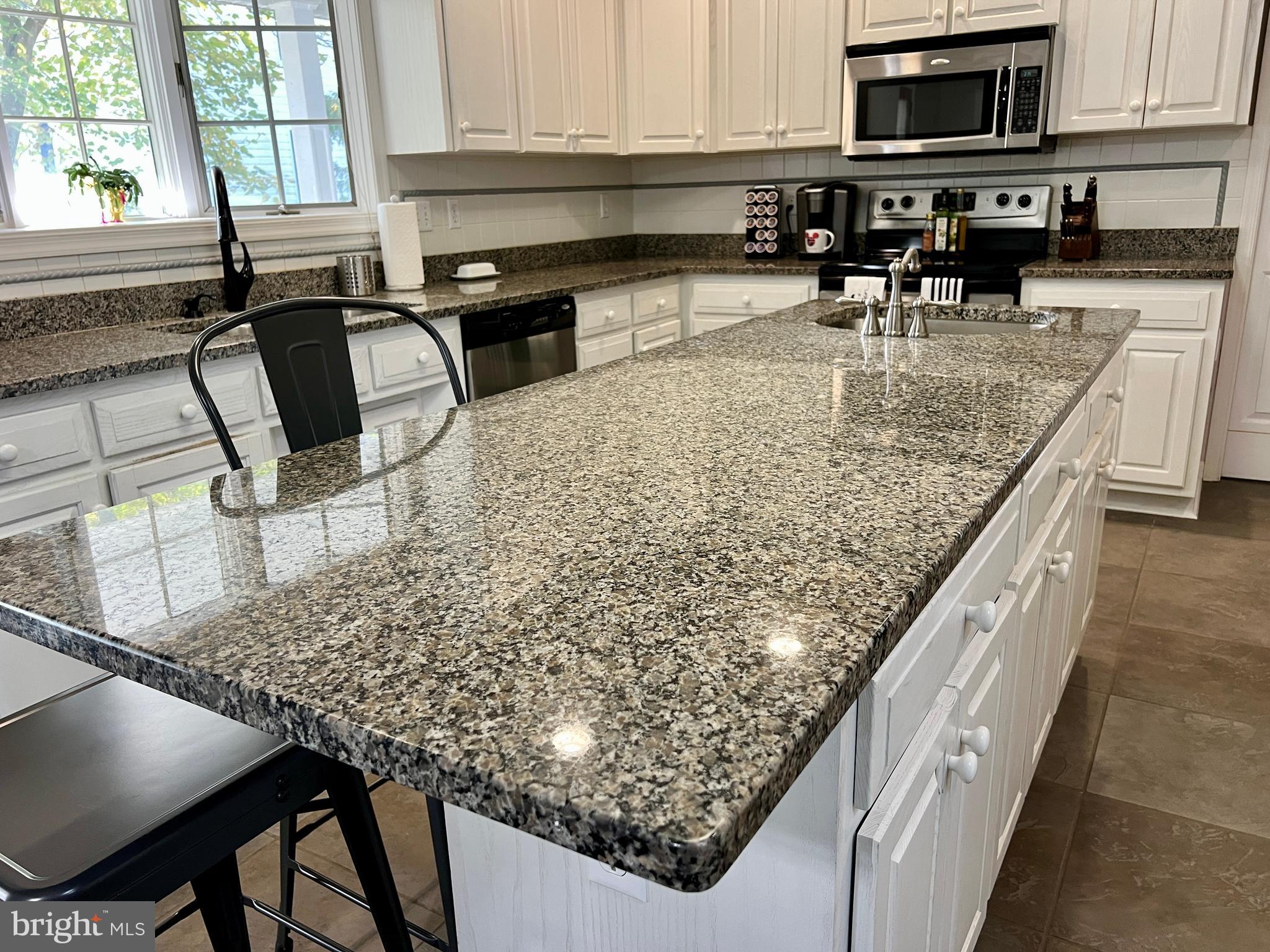 STONEGATE - Residential