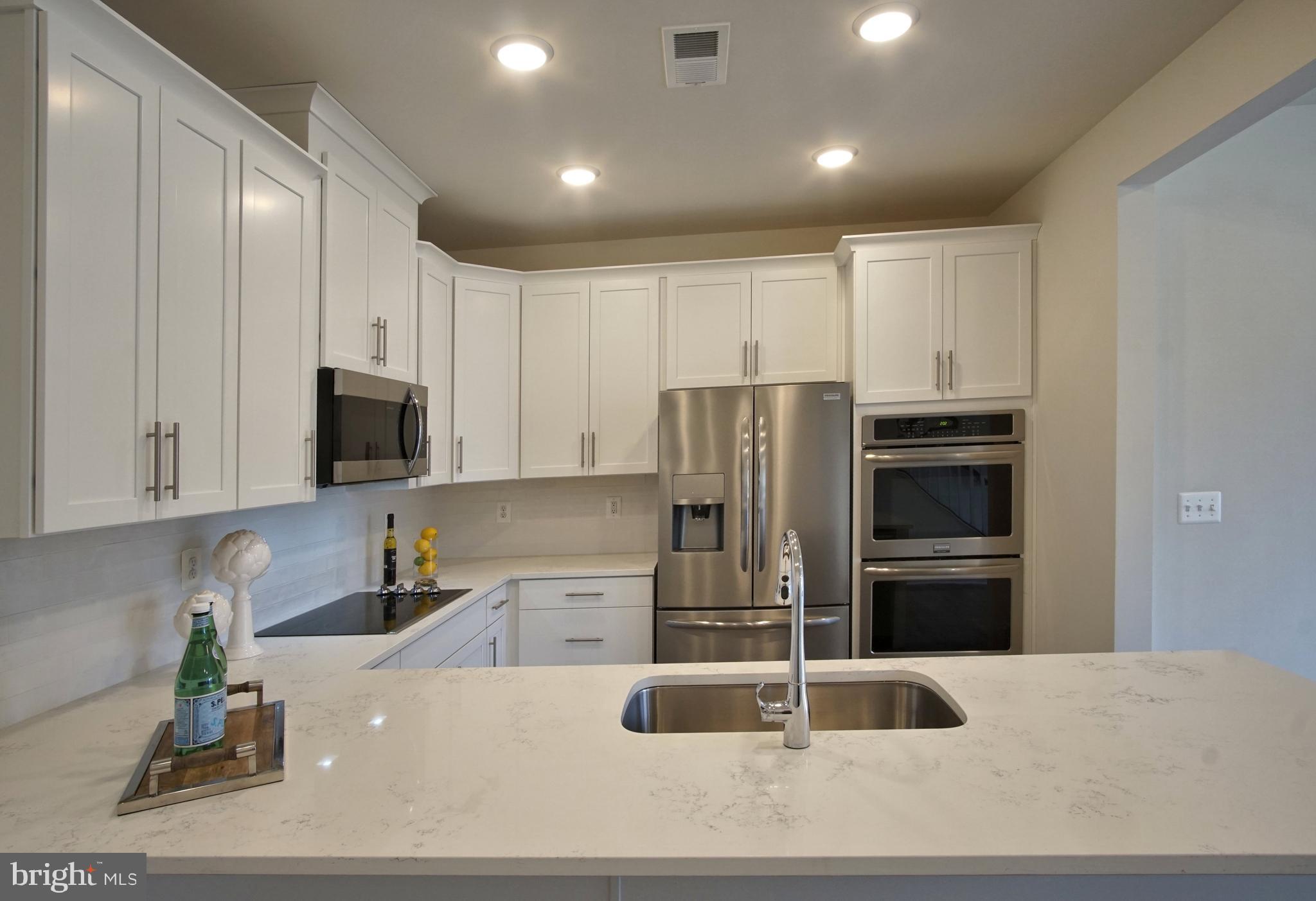 238 VAN BUREN STREET 13