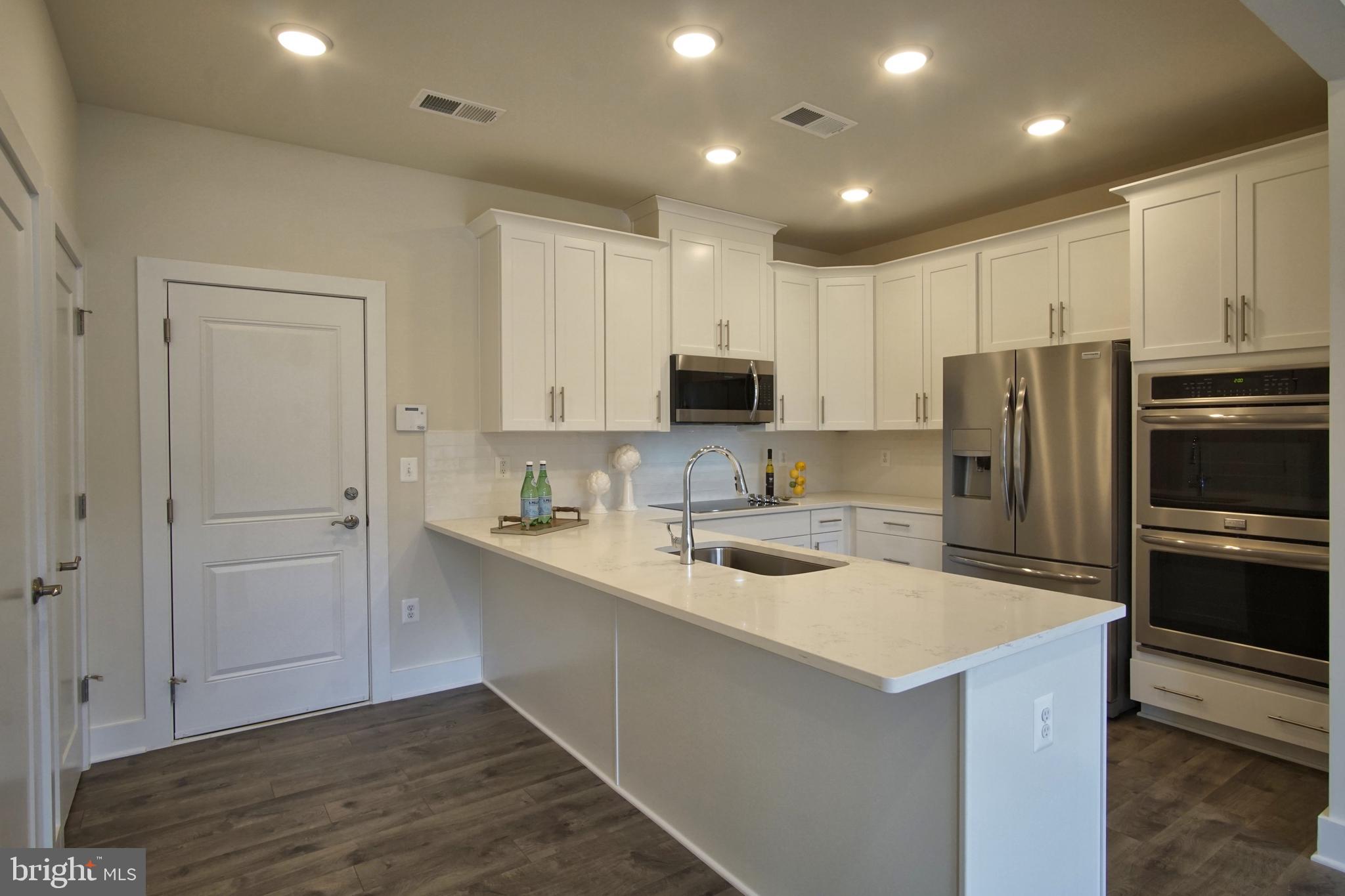 238 VAN BUREN STREET 13