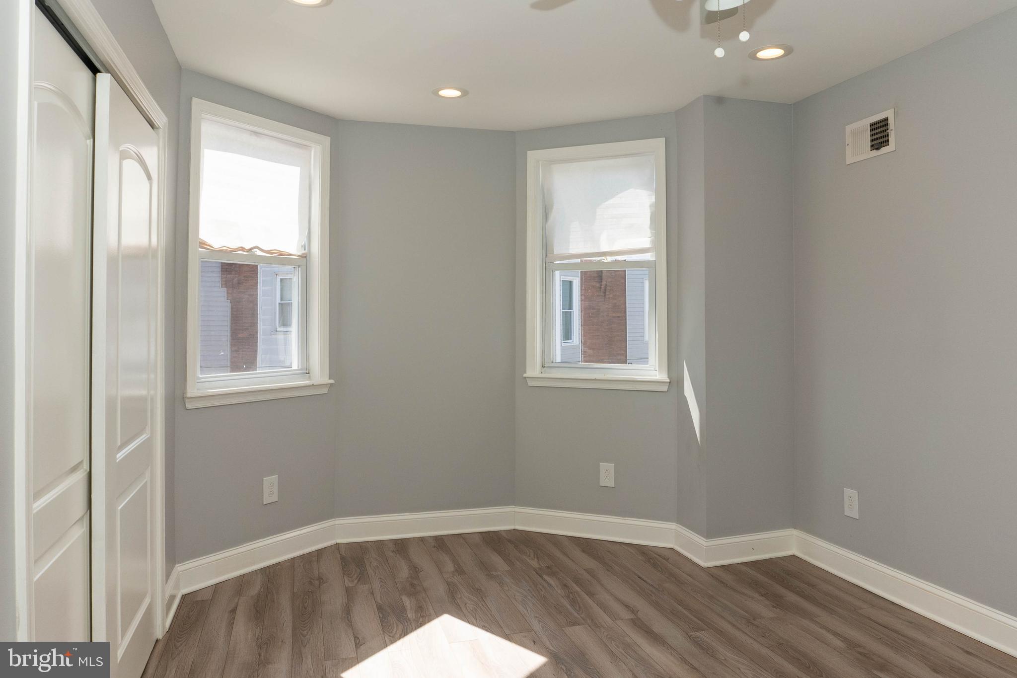 PHILADELPHIA (SOUTH) - Residential